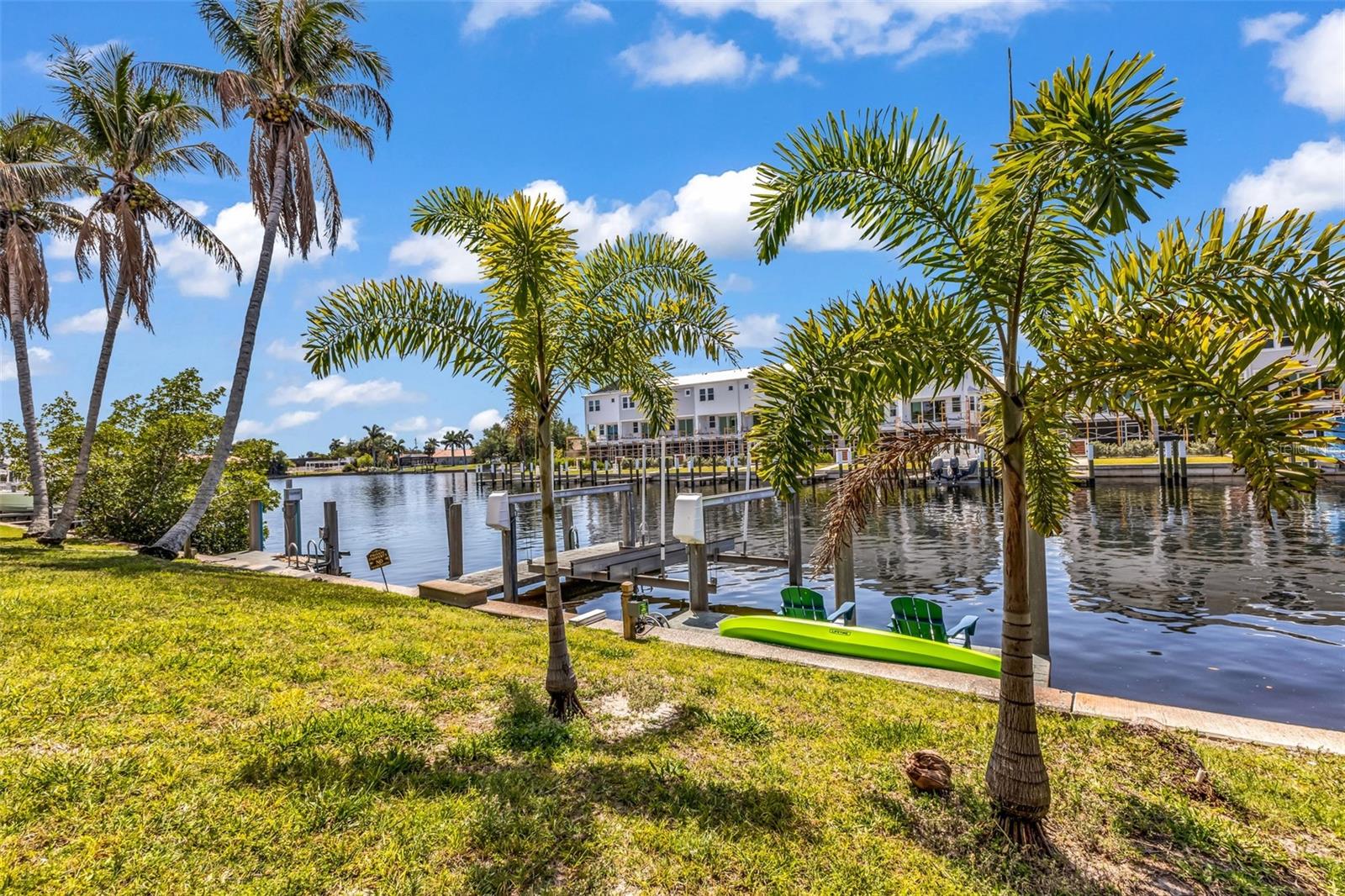 276 LEWIS CIR #112