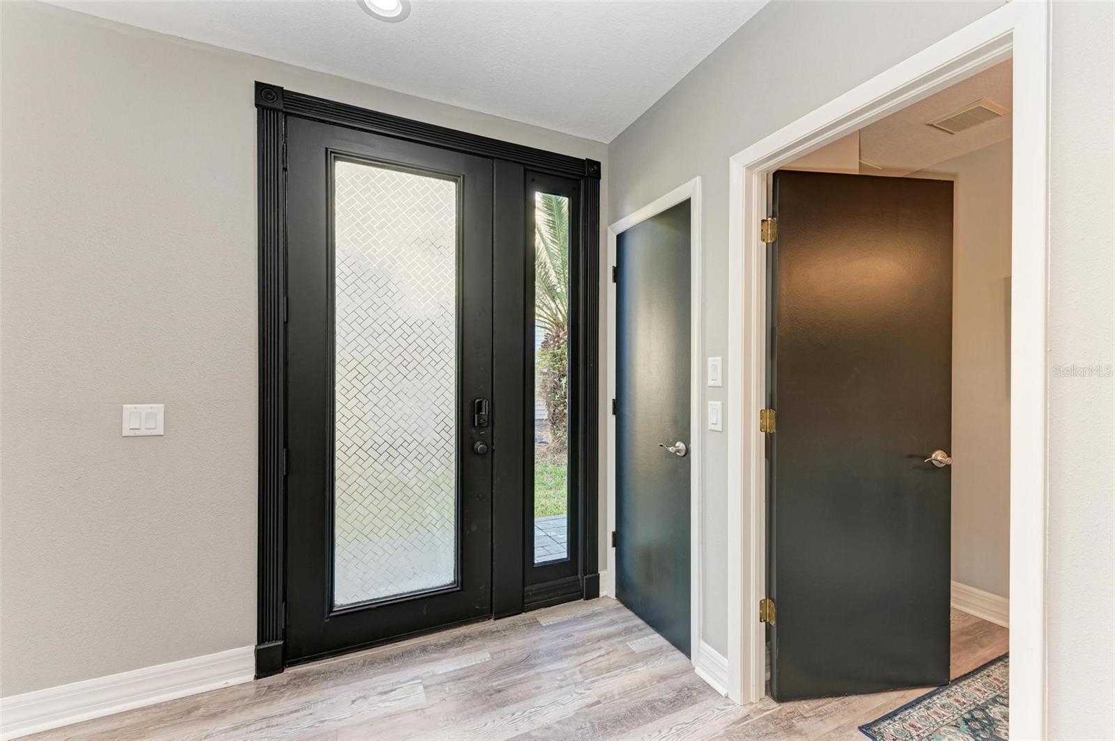 276 LEWIS CIR #112