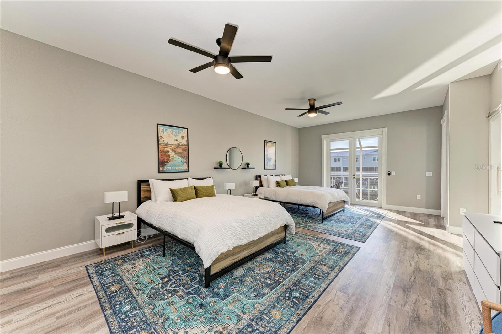 276 LEWIS CIR #112