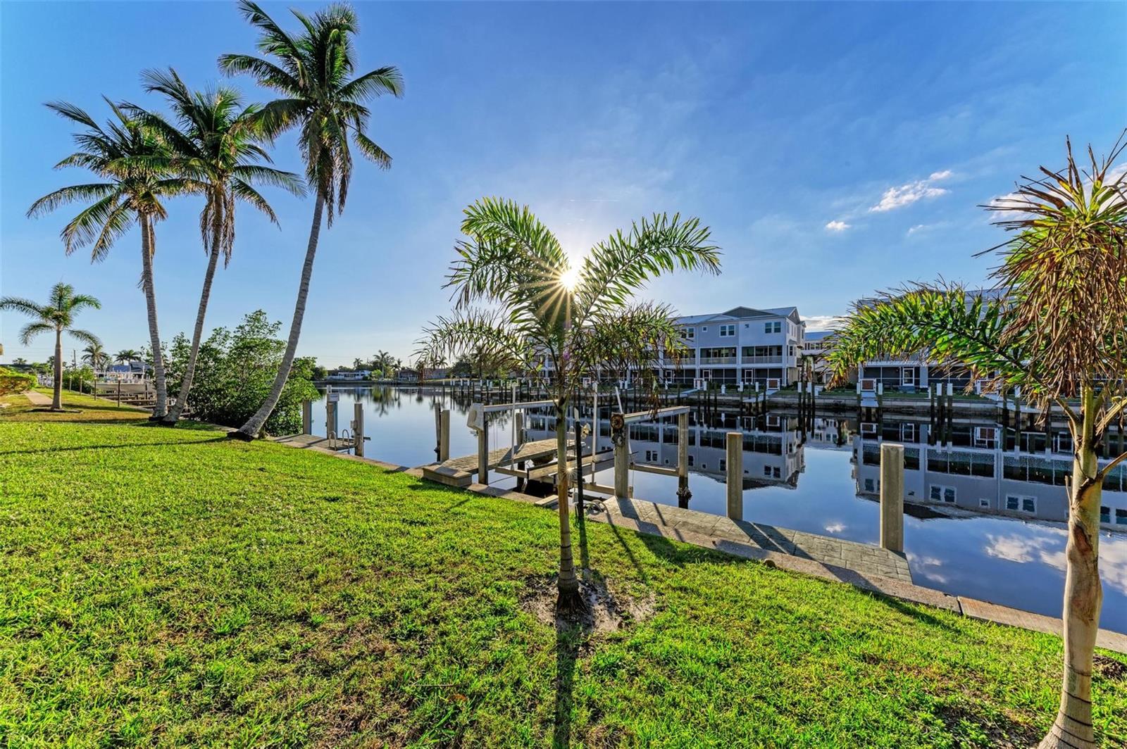 276 LEWIS CIR #112
