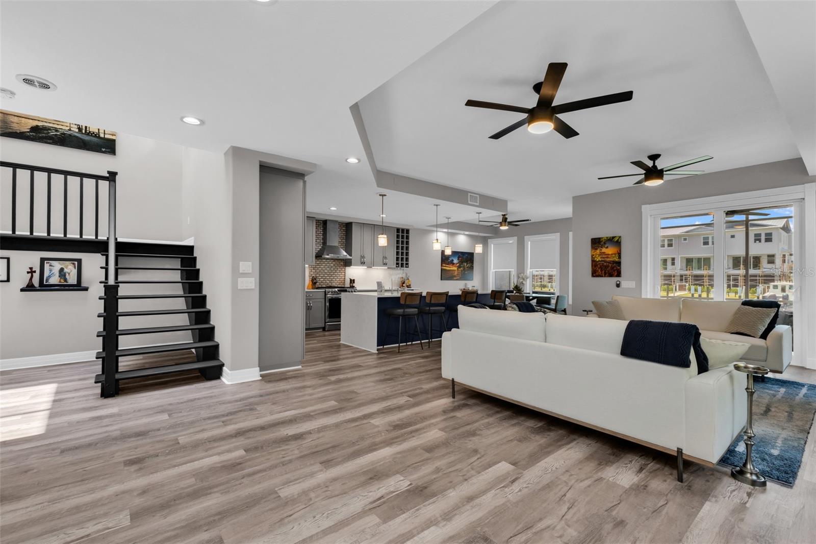 276 LEWIS CIR #112