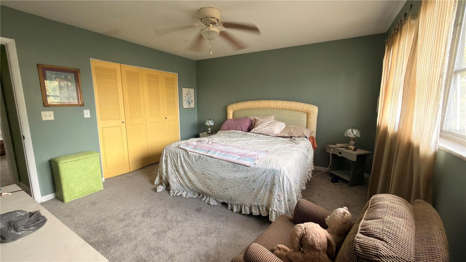 115 BEDFORD DR NE
