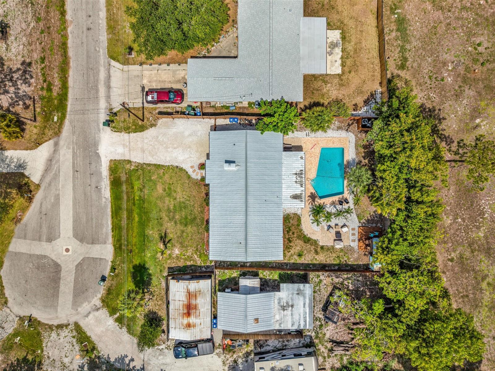 1664 LAKEVIEW PL