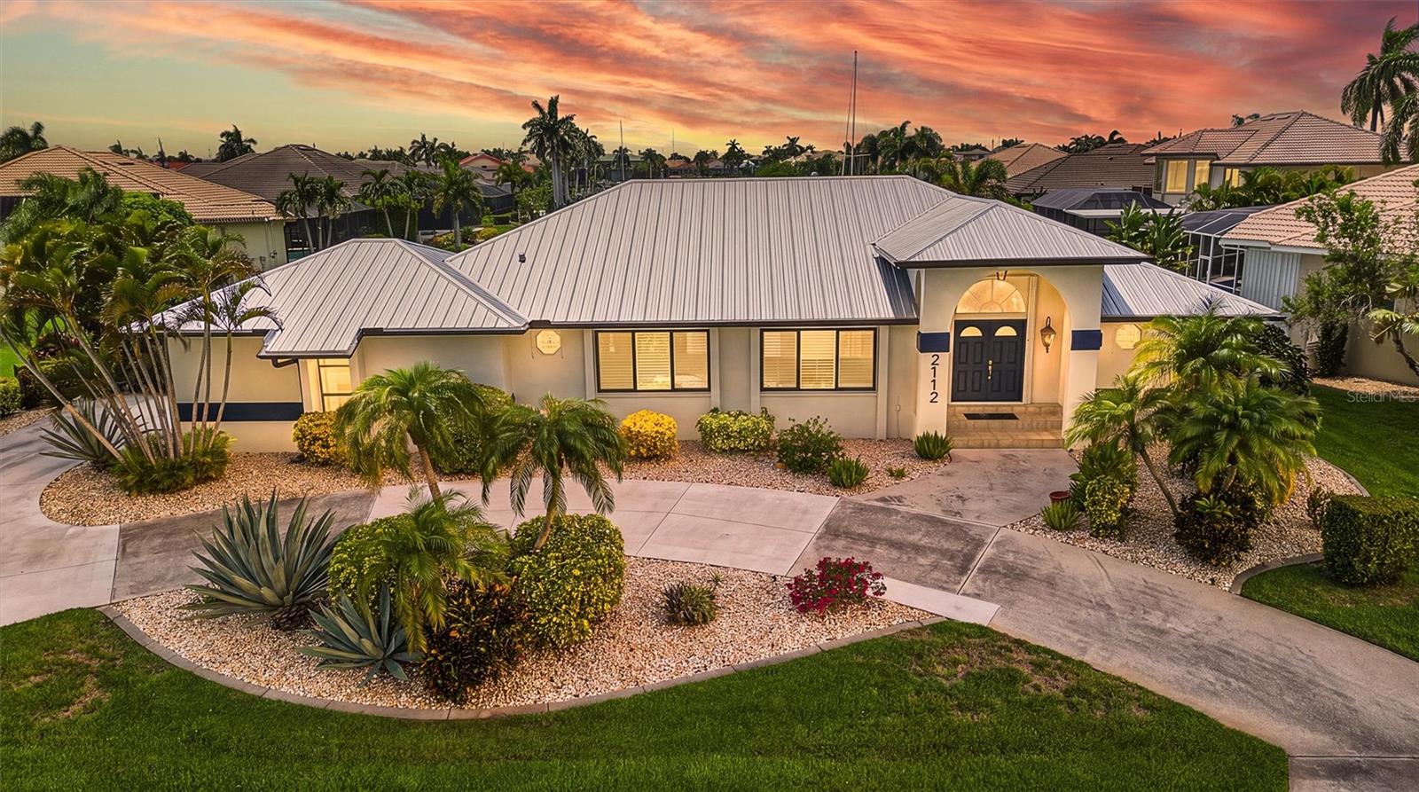 2112 DEBORAH DR