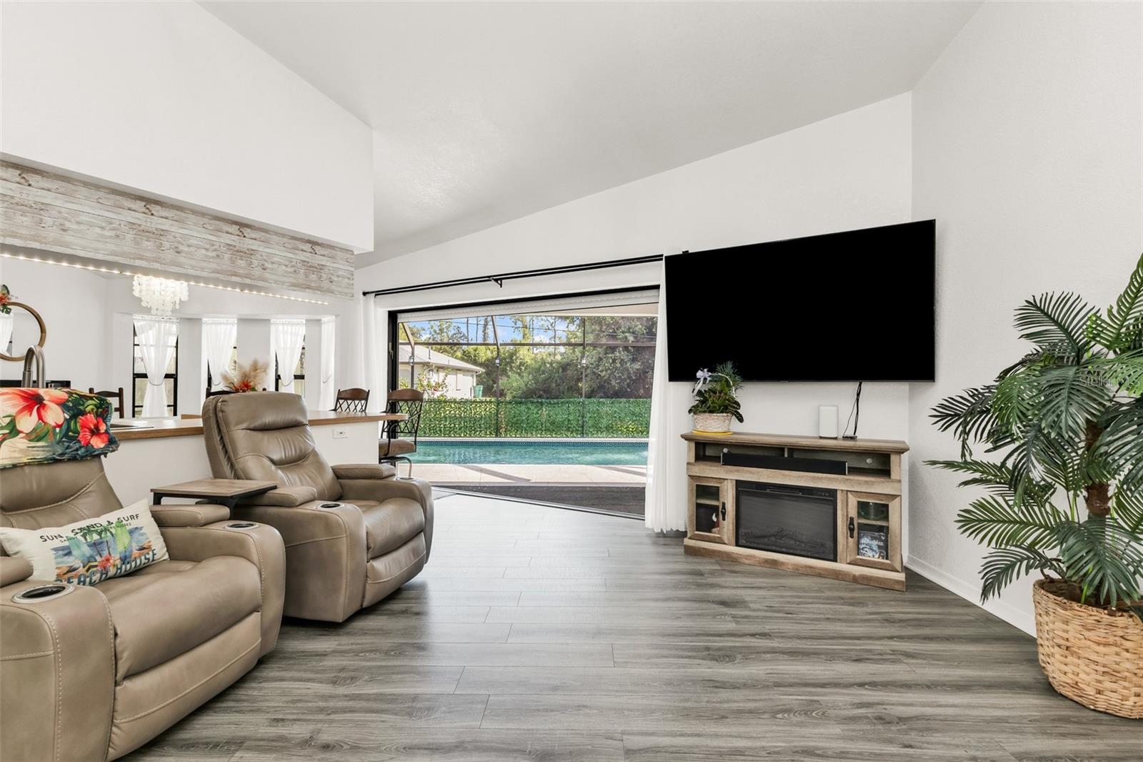 18306 KOALA AVE