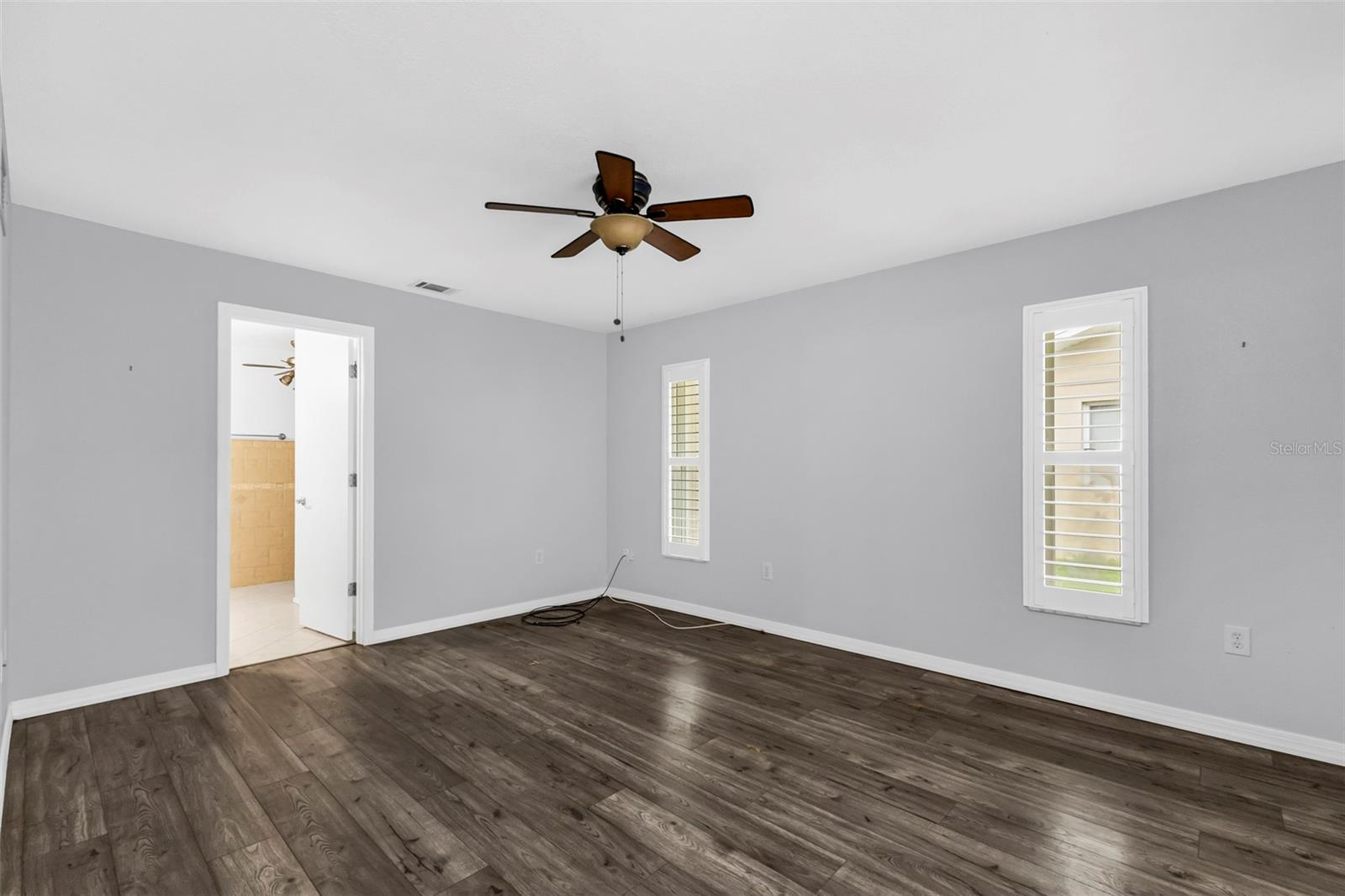 2399 RIO DE JANEIRO AVE