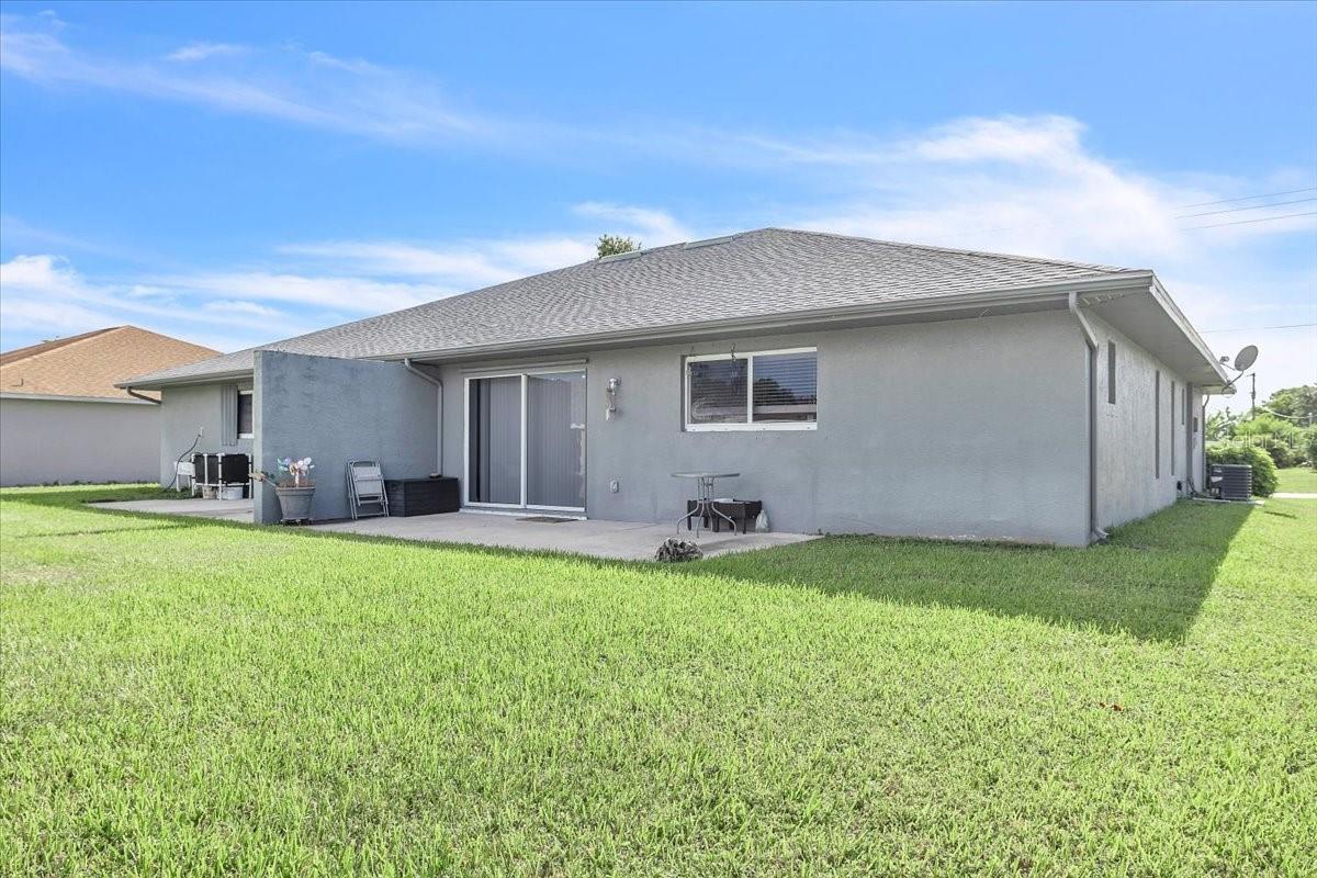 405/407 NE 24TH AVE