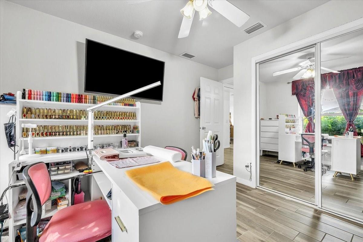 405/407 NE 24TH AVE