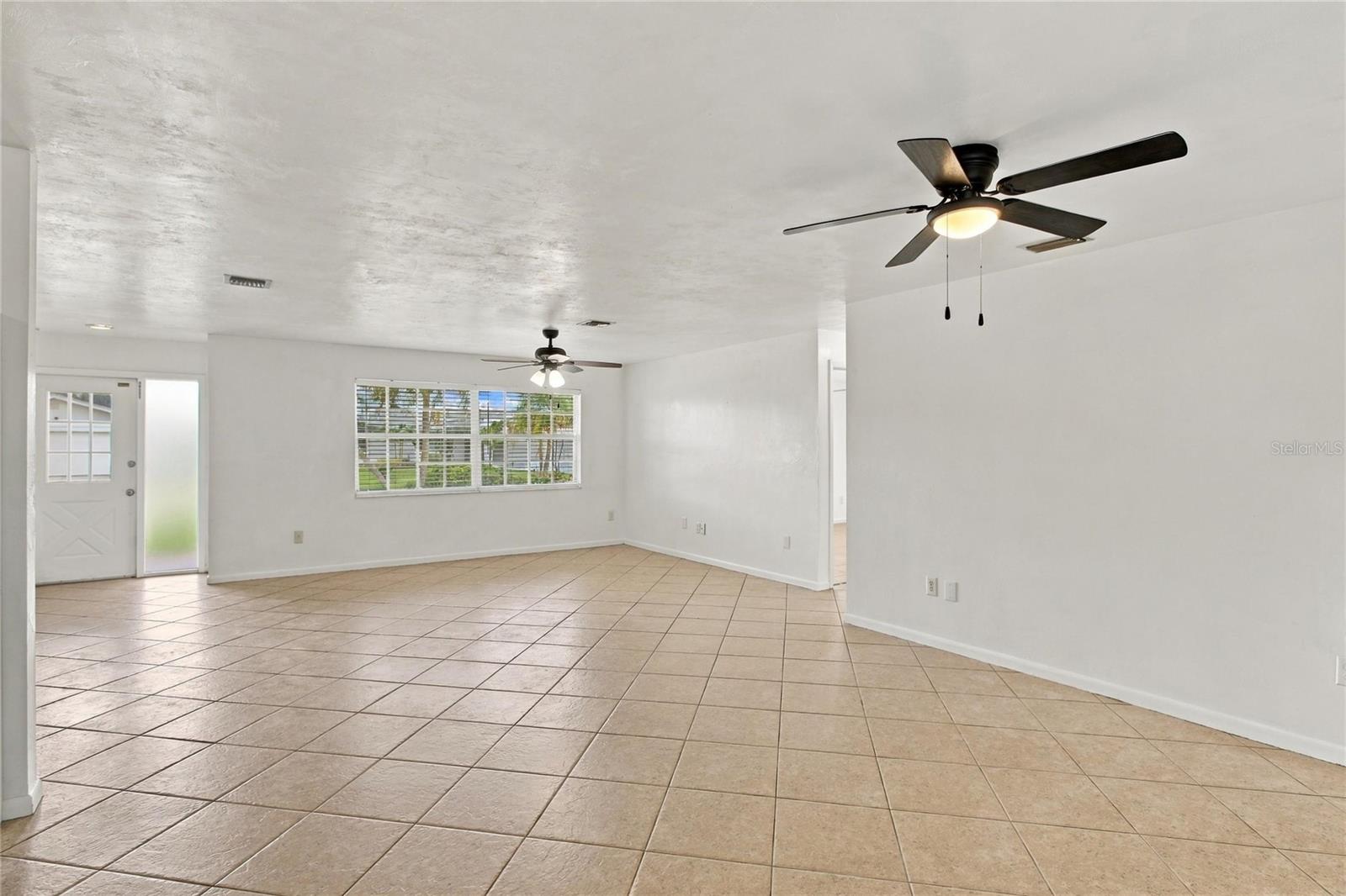 7402 SEA ISLAND RD