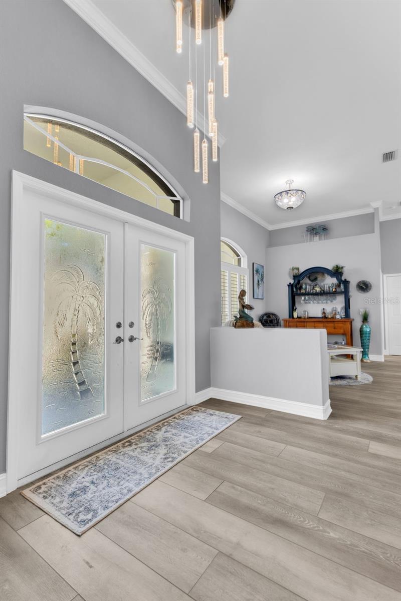 360 CAPRI ISLES CT