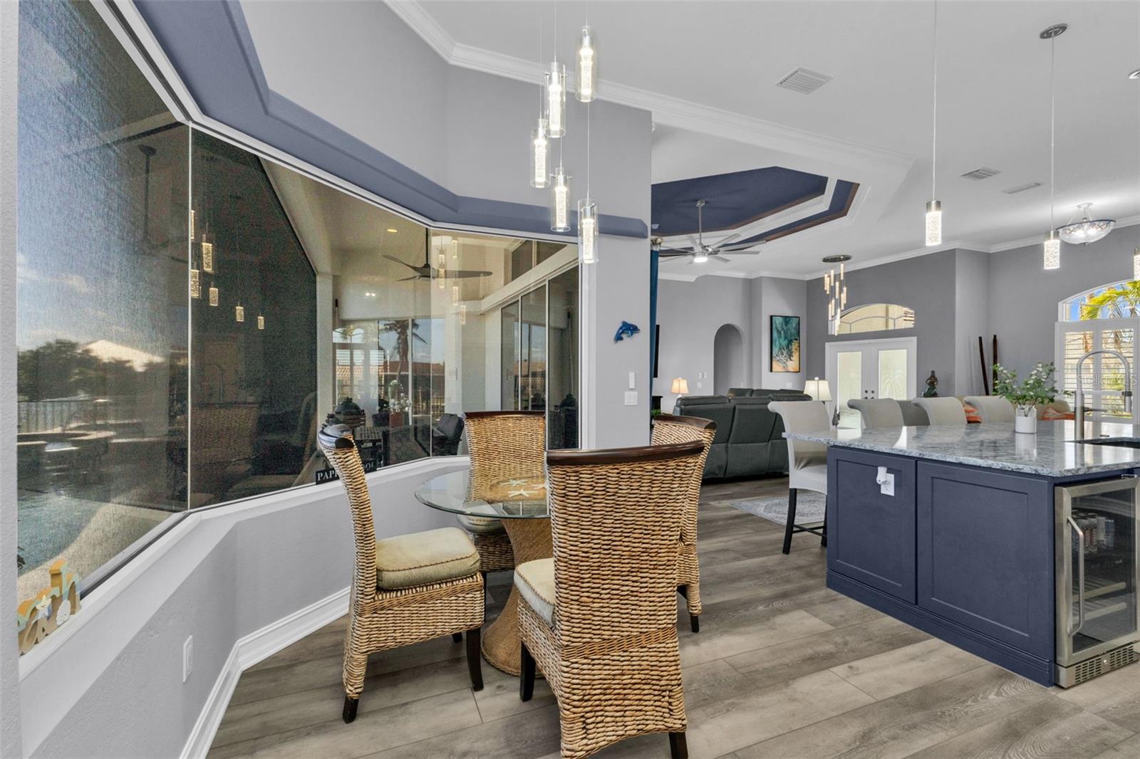 360 CAPRI ISLES CT