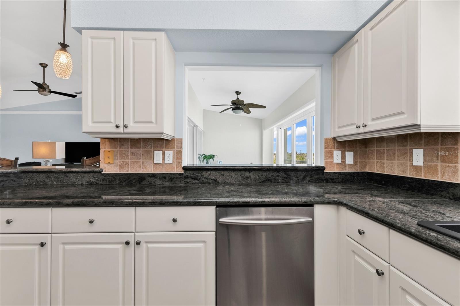 1250 W MARION AVE #141