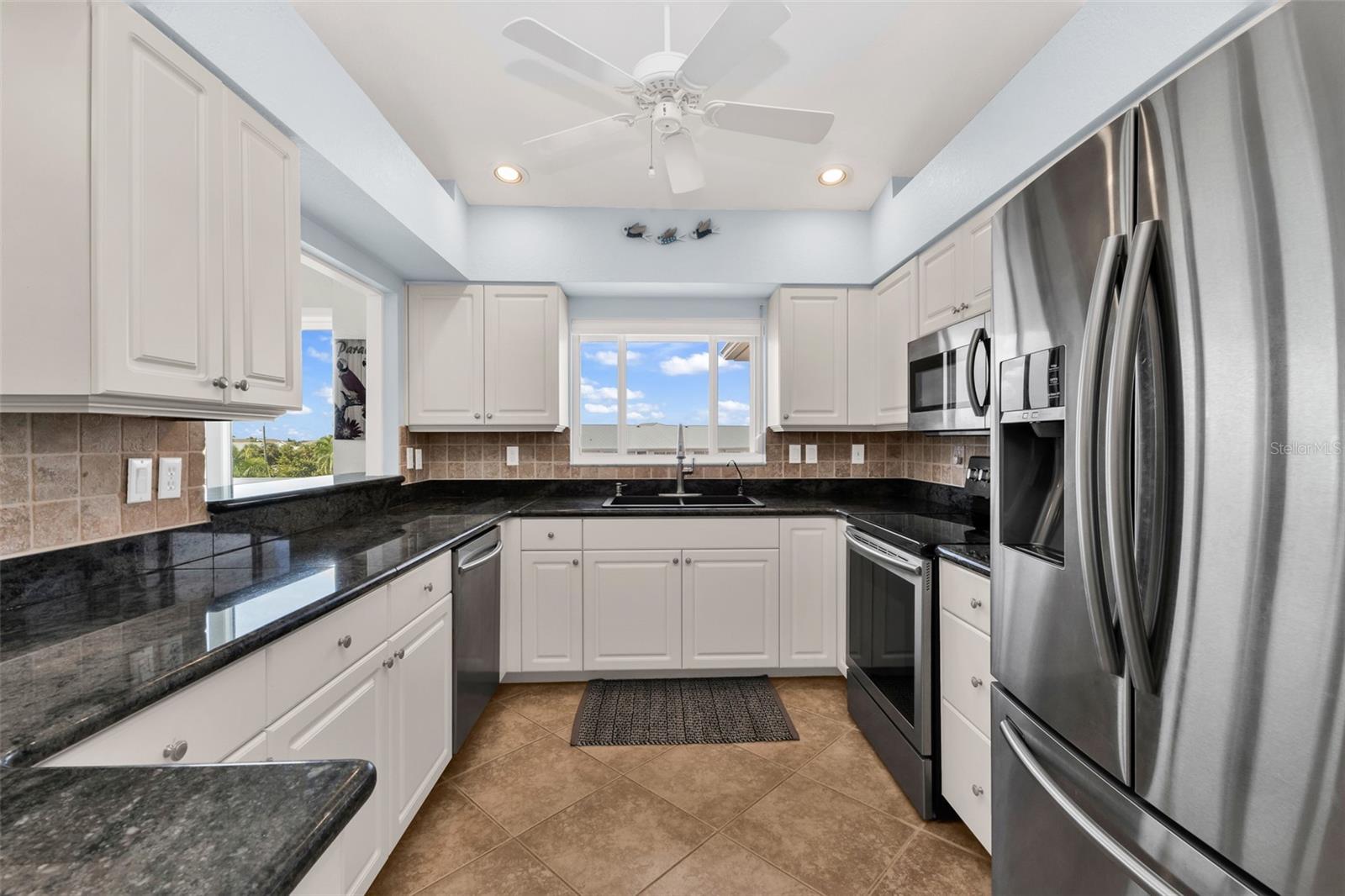 1250 W MARION AVE #141
