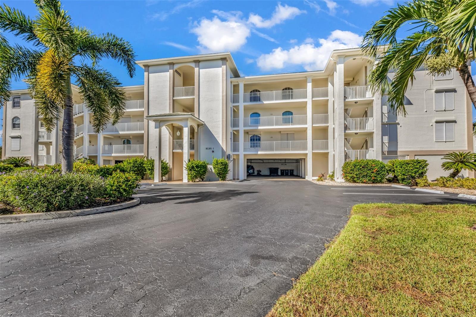 1250 W MARION AVE #141