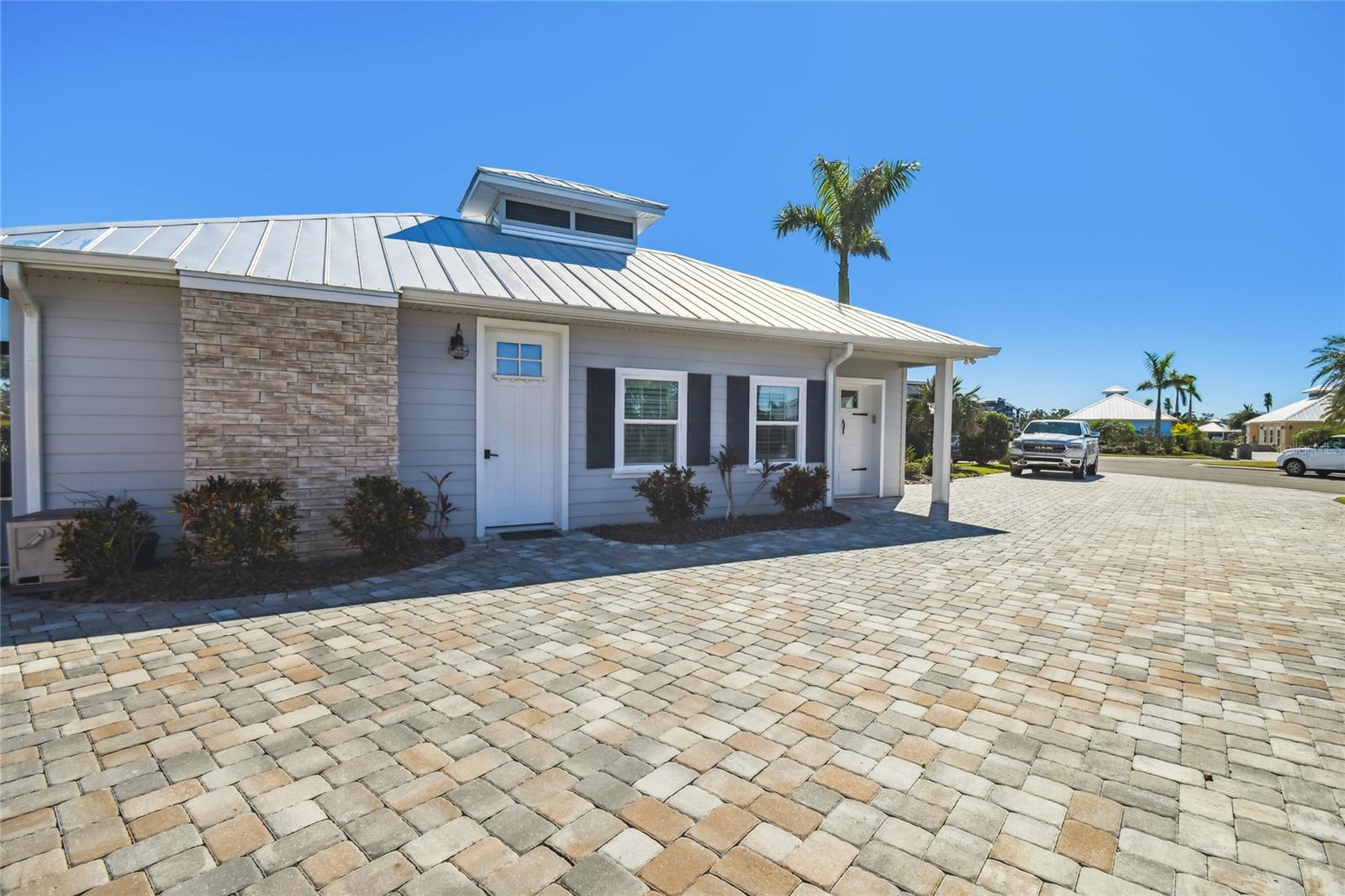 8313 SW SAND CRANE - LOT 15 CIR