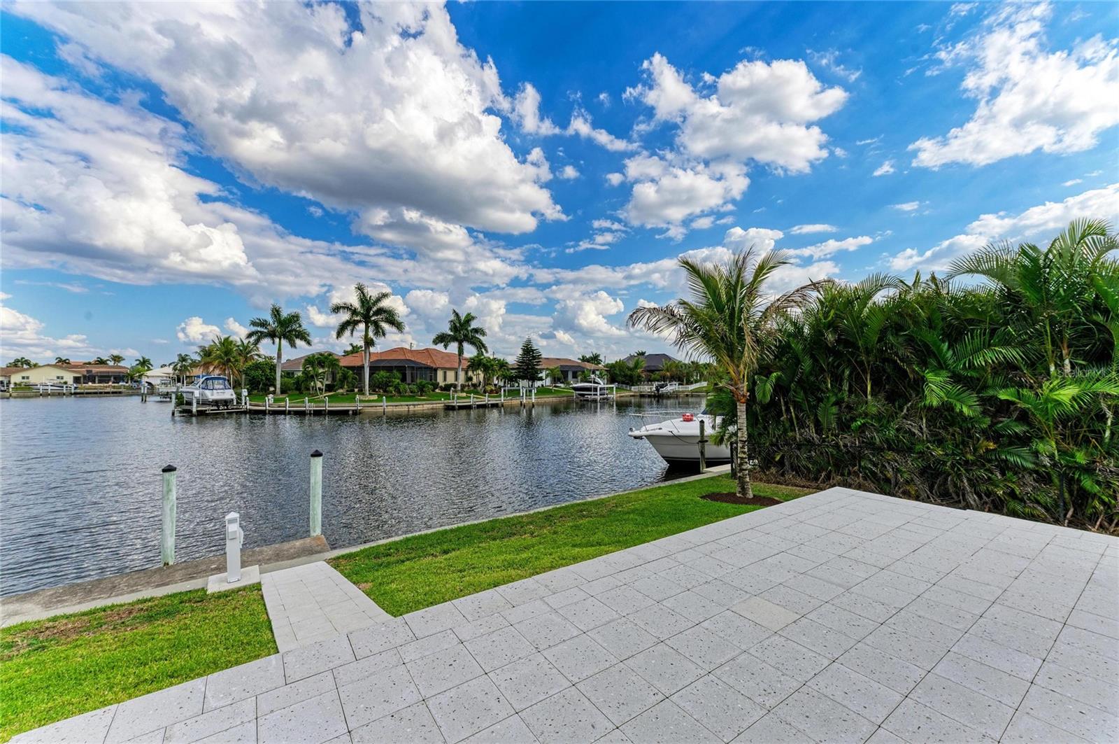 1631 CASEY KEY DR
