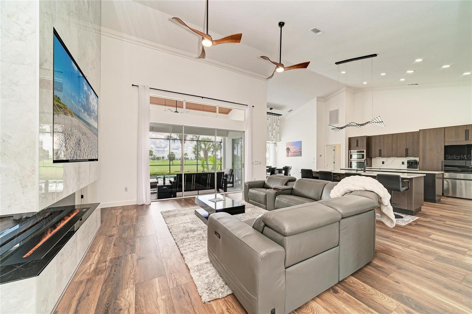 2045 PADRE ISLAND DR