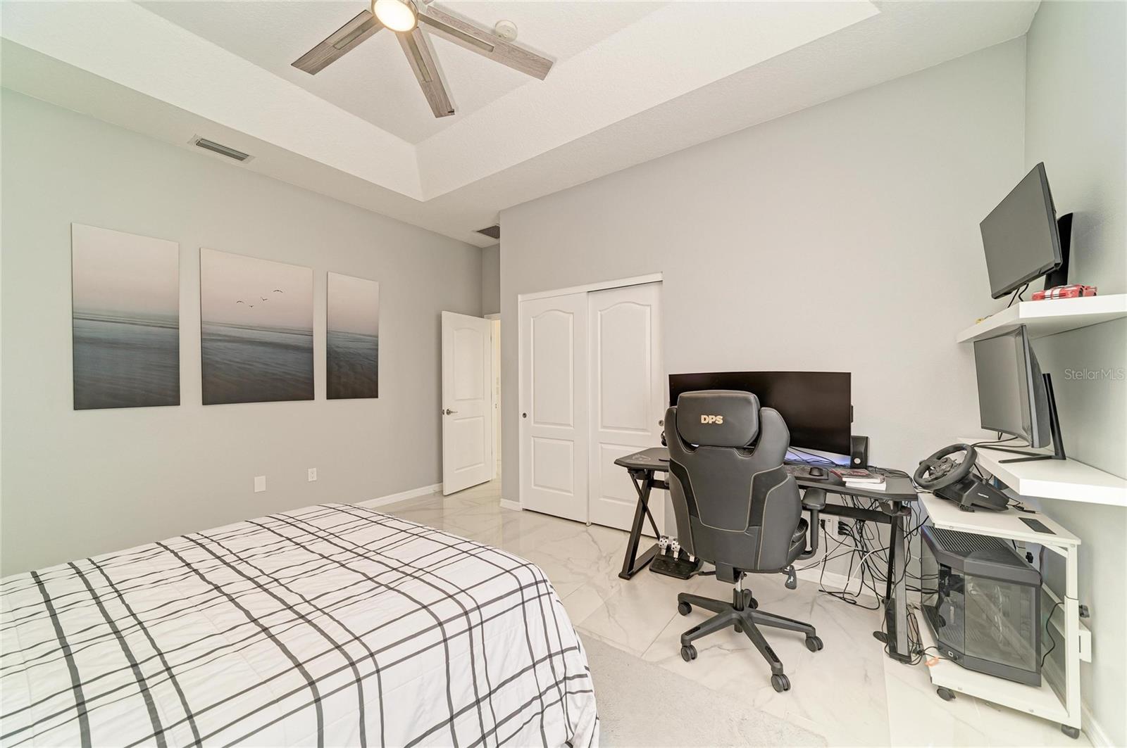 2045 PADRE ISLAND DR