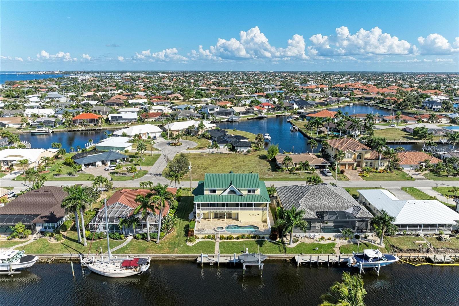 2839 CORAL WAY