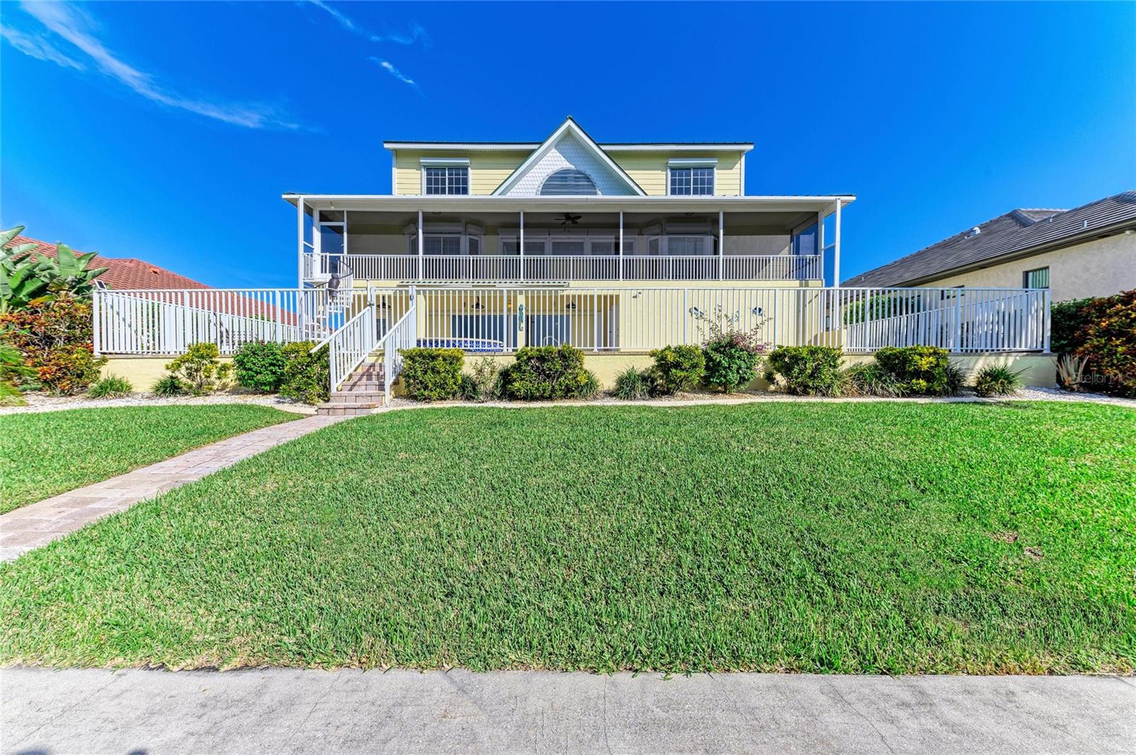 2839 CORAL WAY