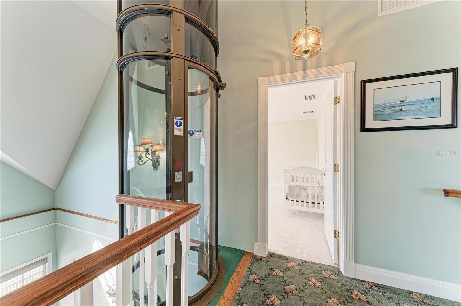 2839 CORAL WAY