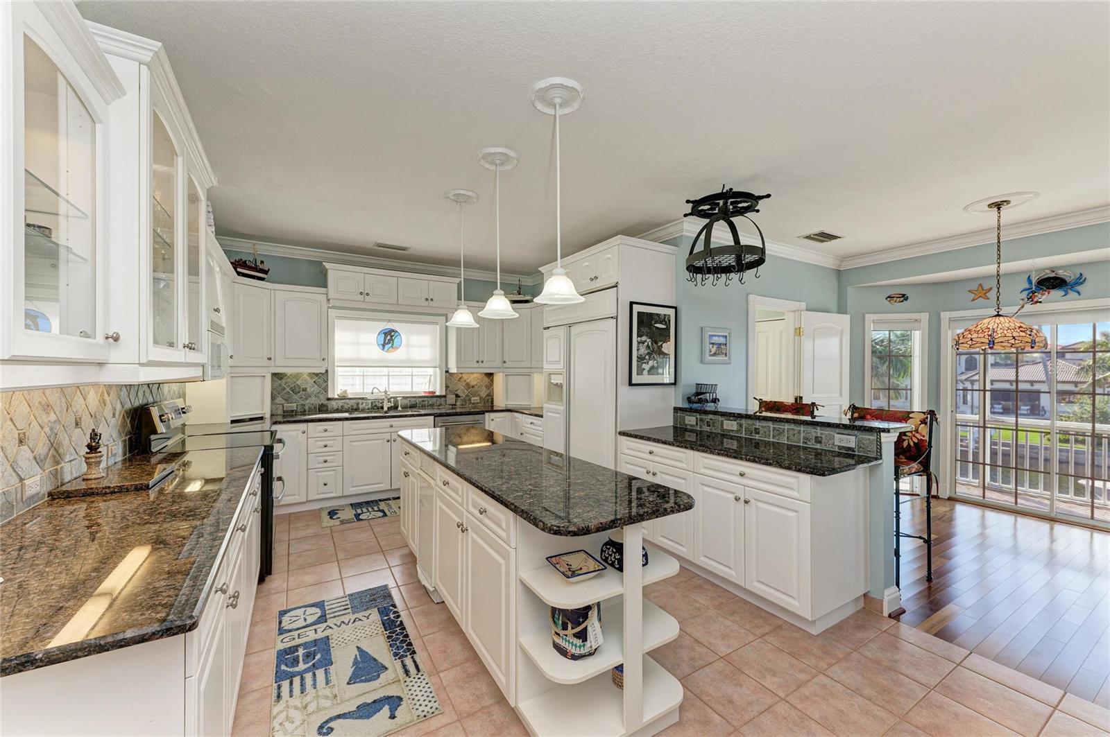 2839 CORAL WAY