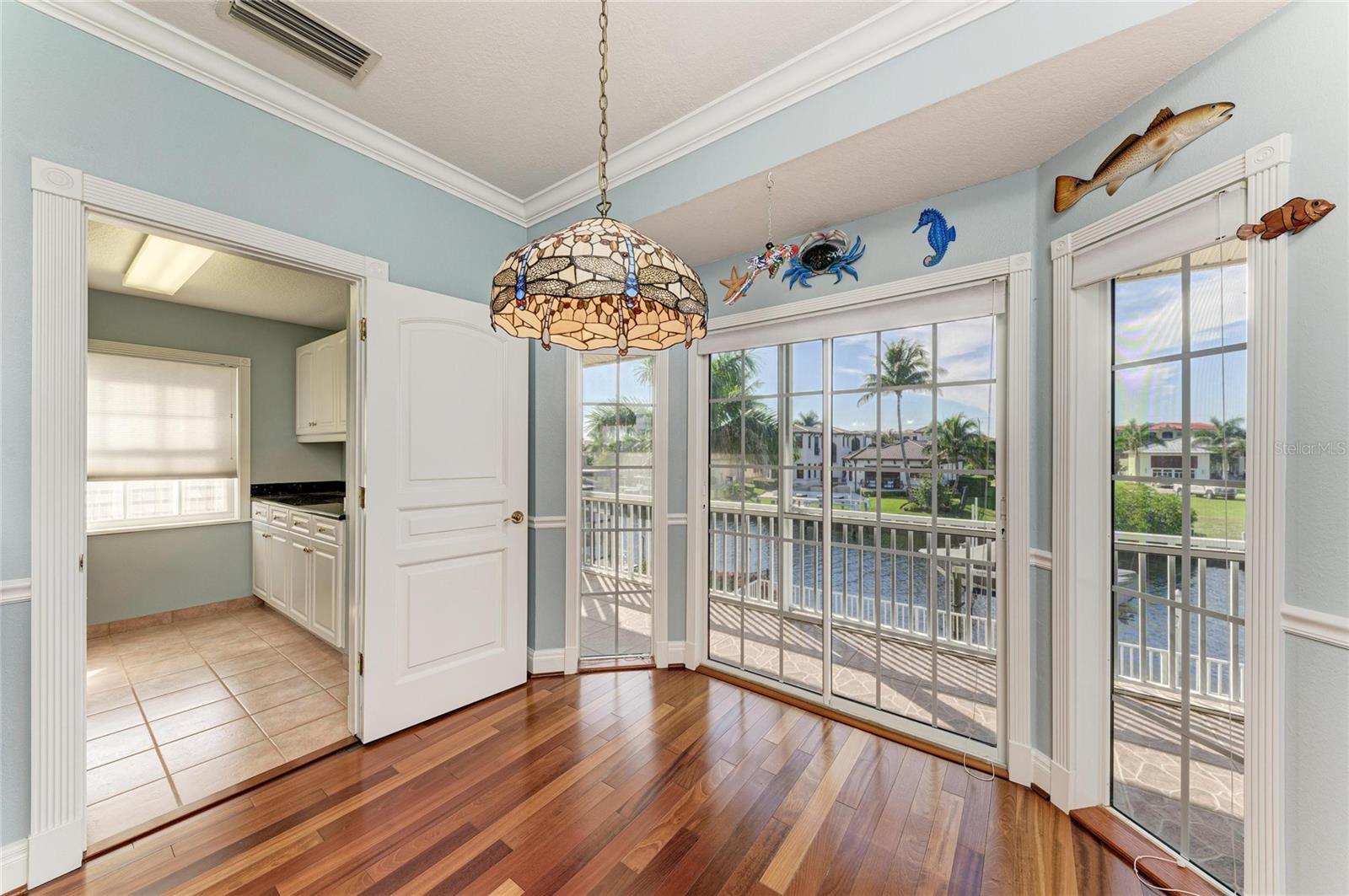 2839 CORAL WAY