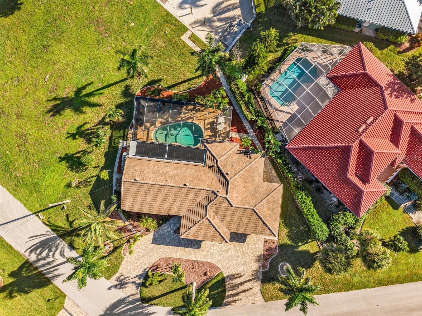 84 OCEAN DR