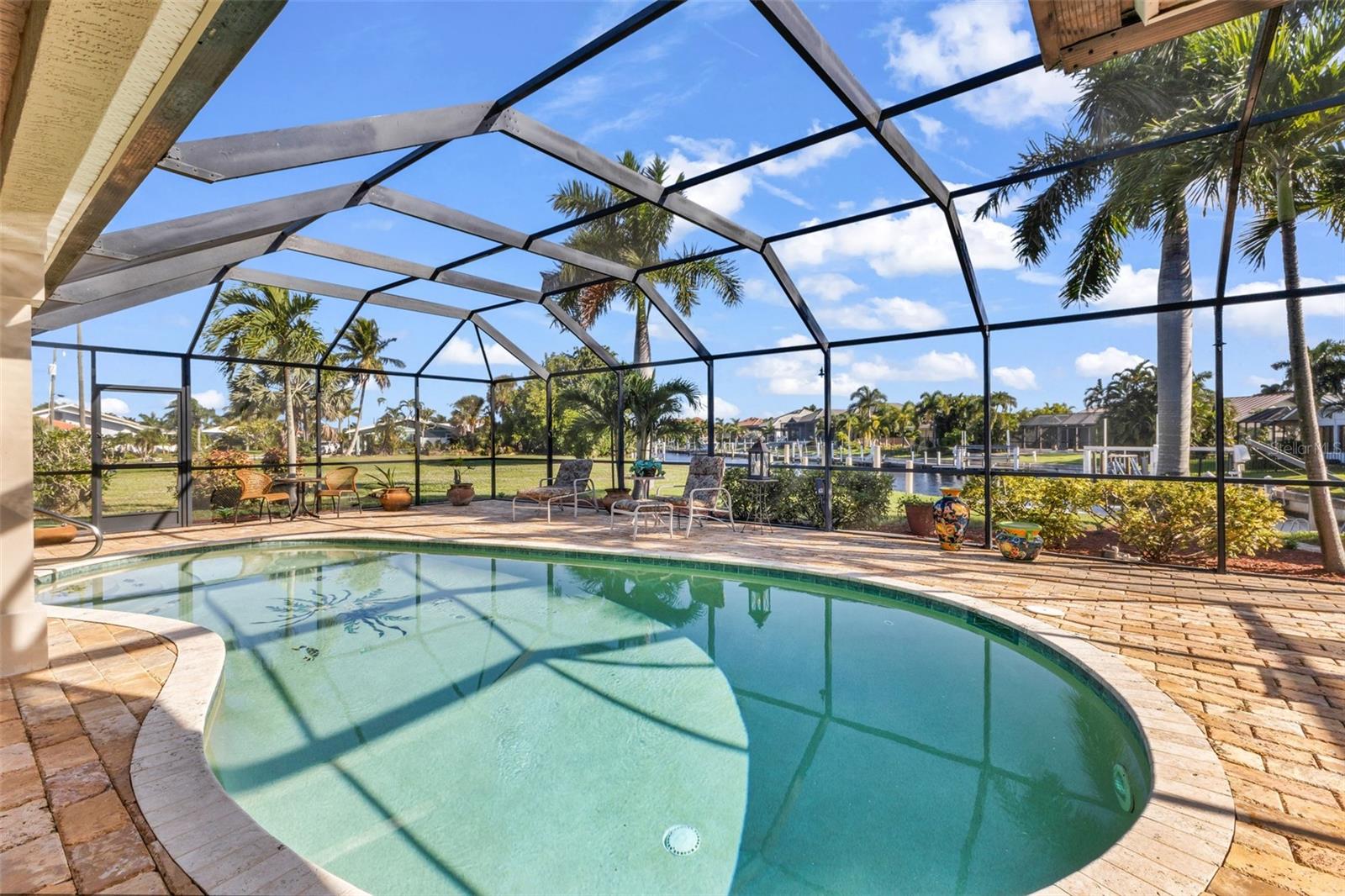 84 OCEAN DR