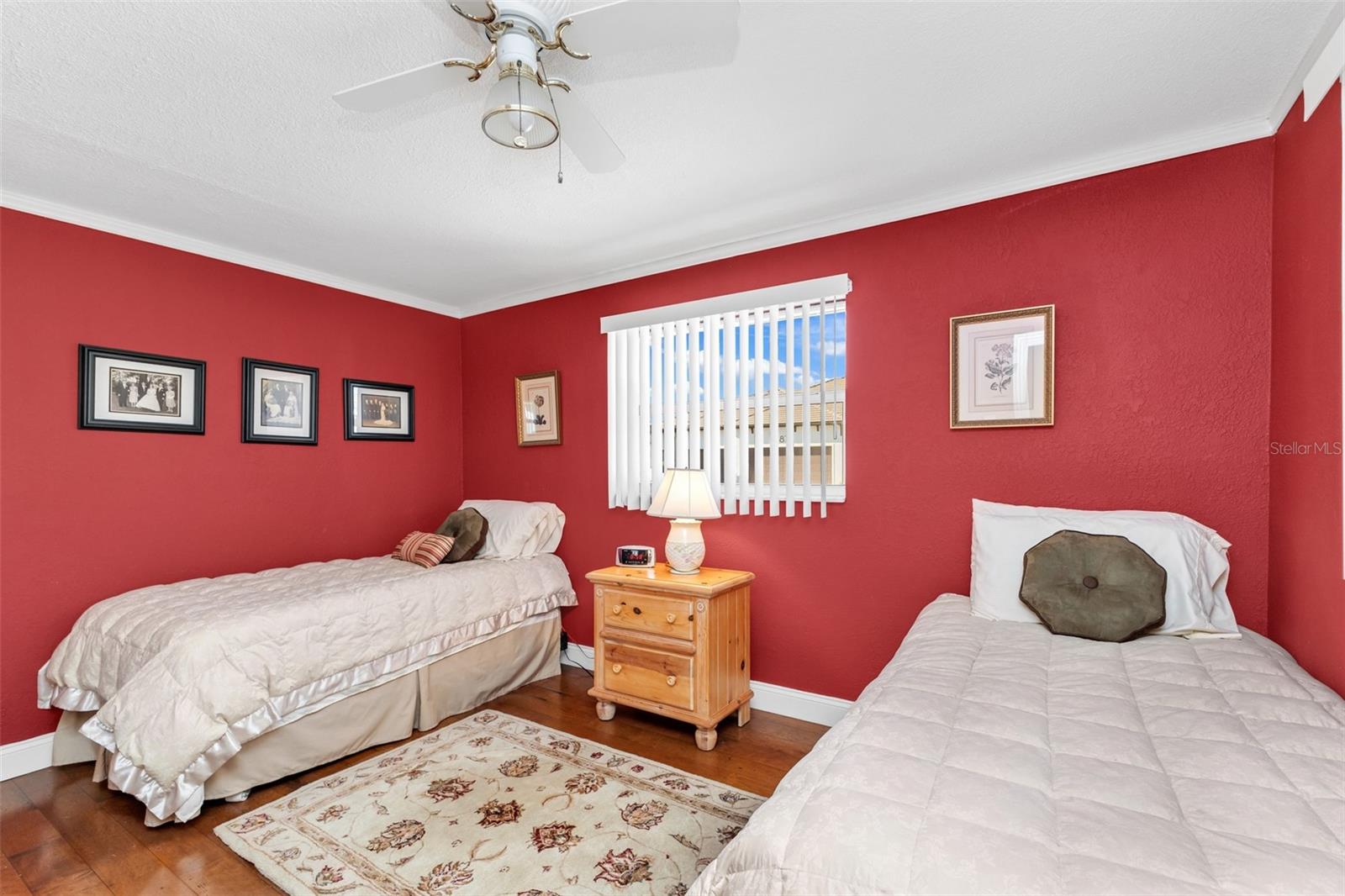 84 OCEAN DR