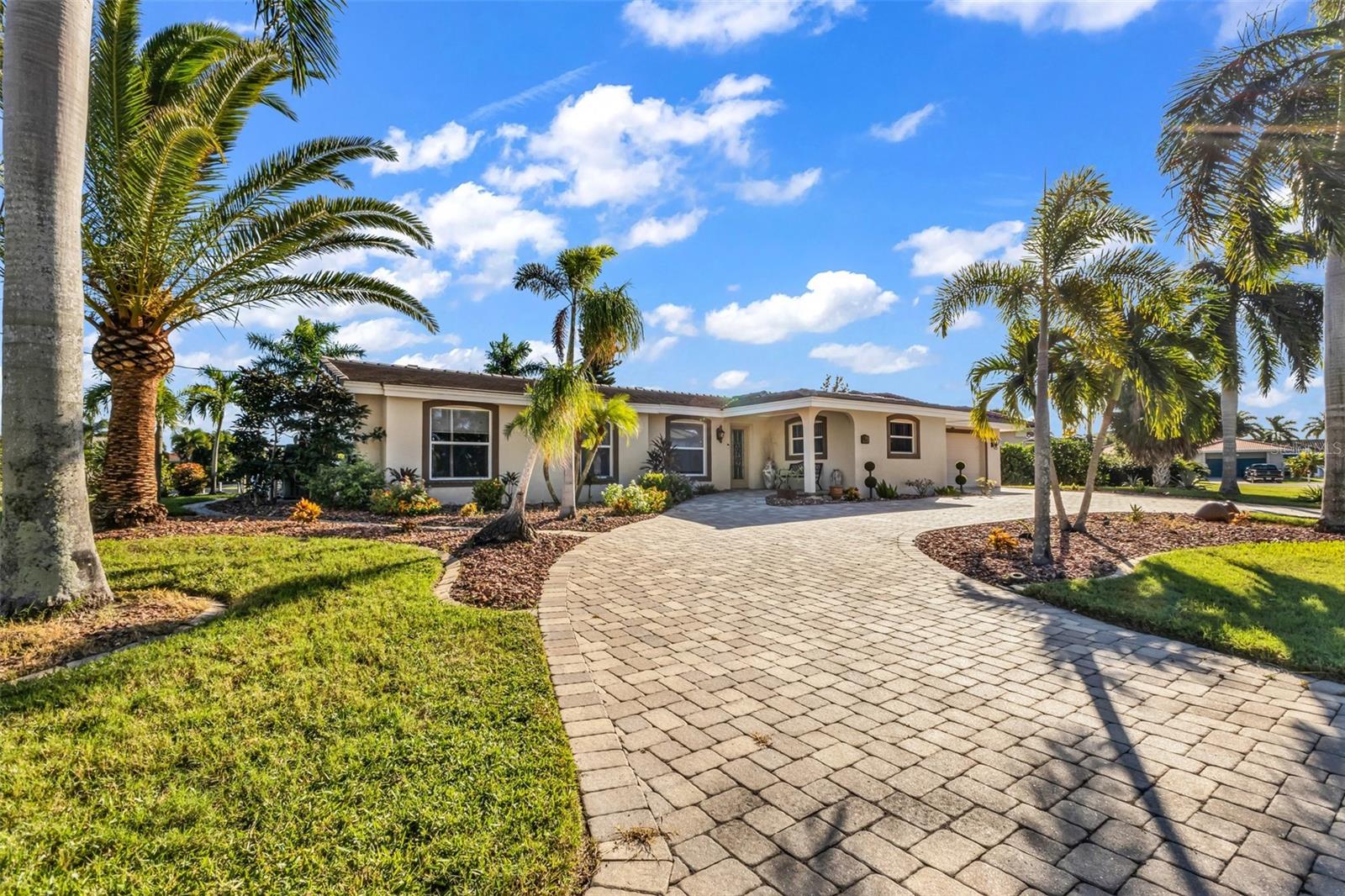 84 OCEAN DR