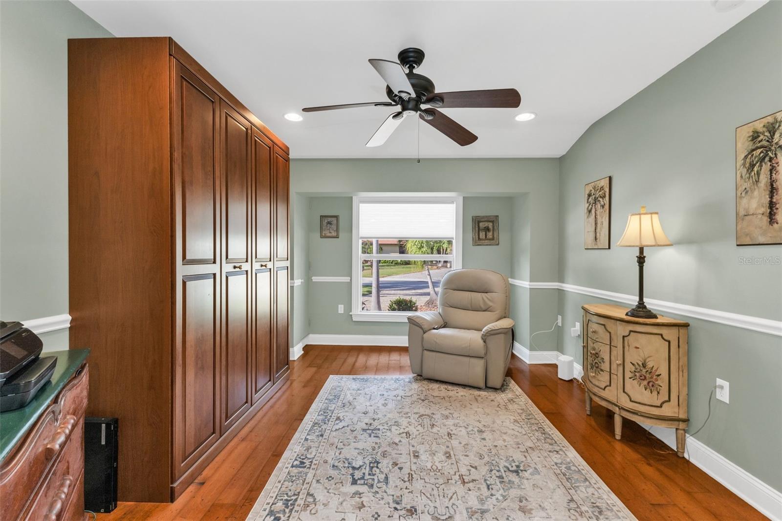 84 OCEAN DR
