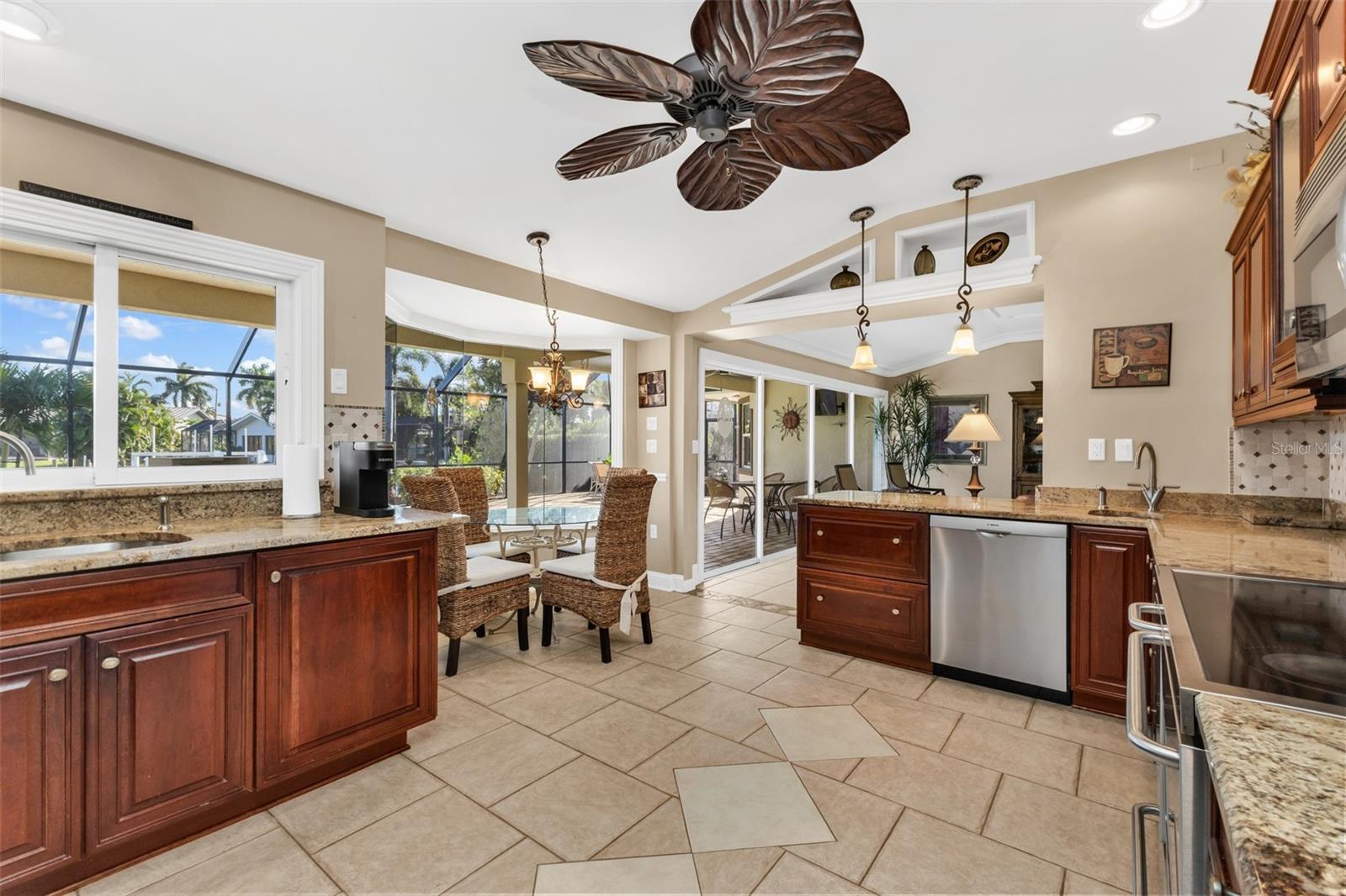 84 OCEAN DR