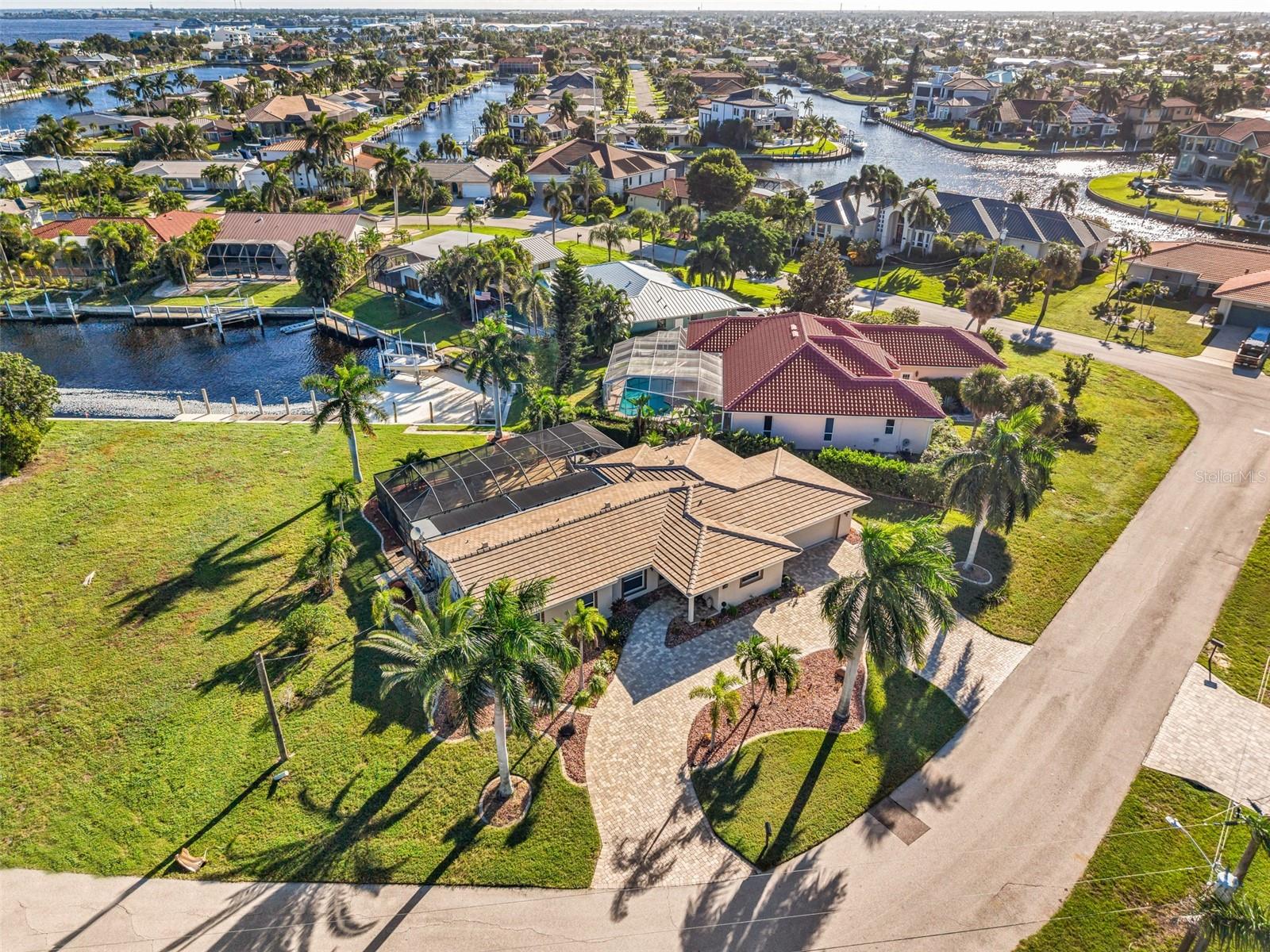 84 OCEAN DR