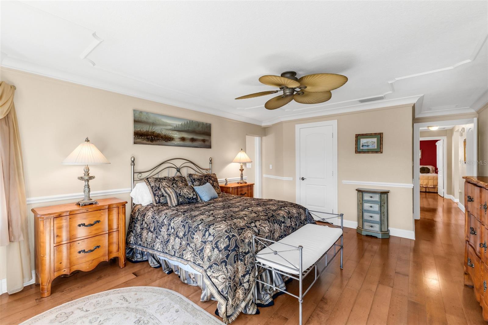 84 OCEAN DR
