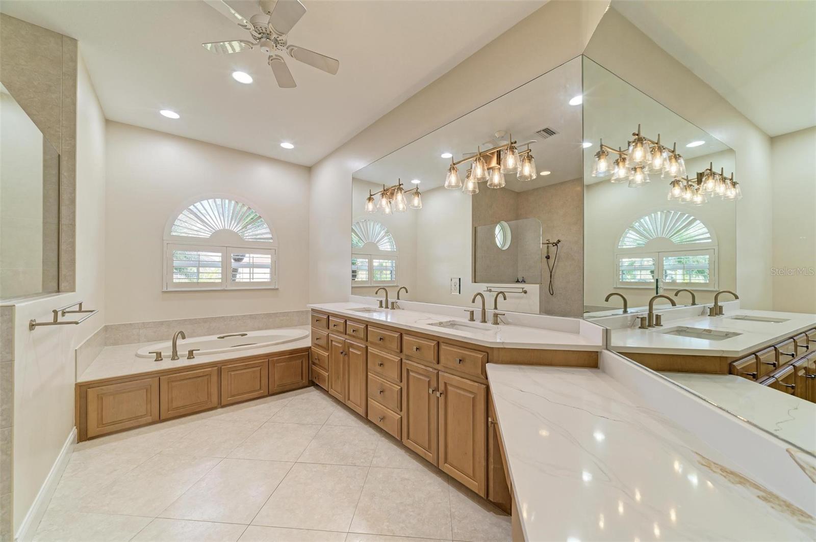 1245 WHIPPOORWILL CT
