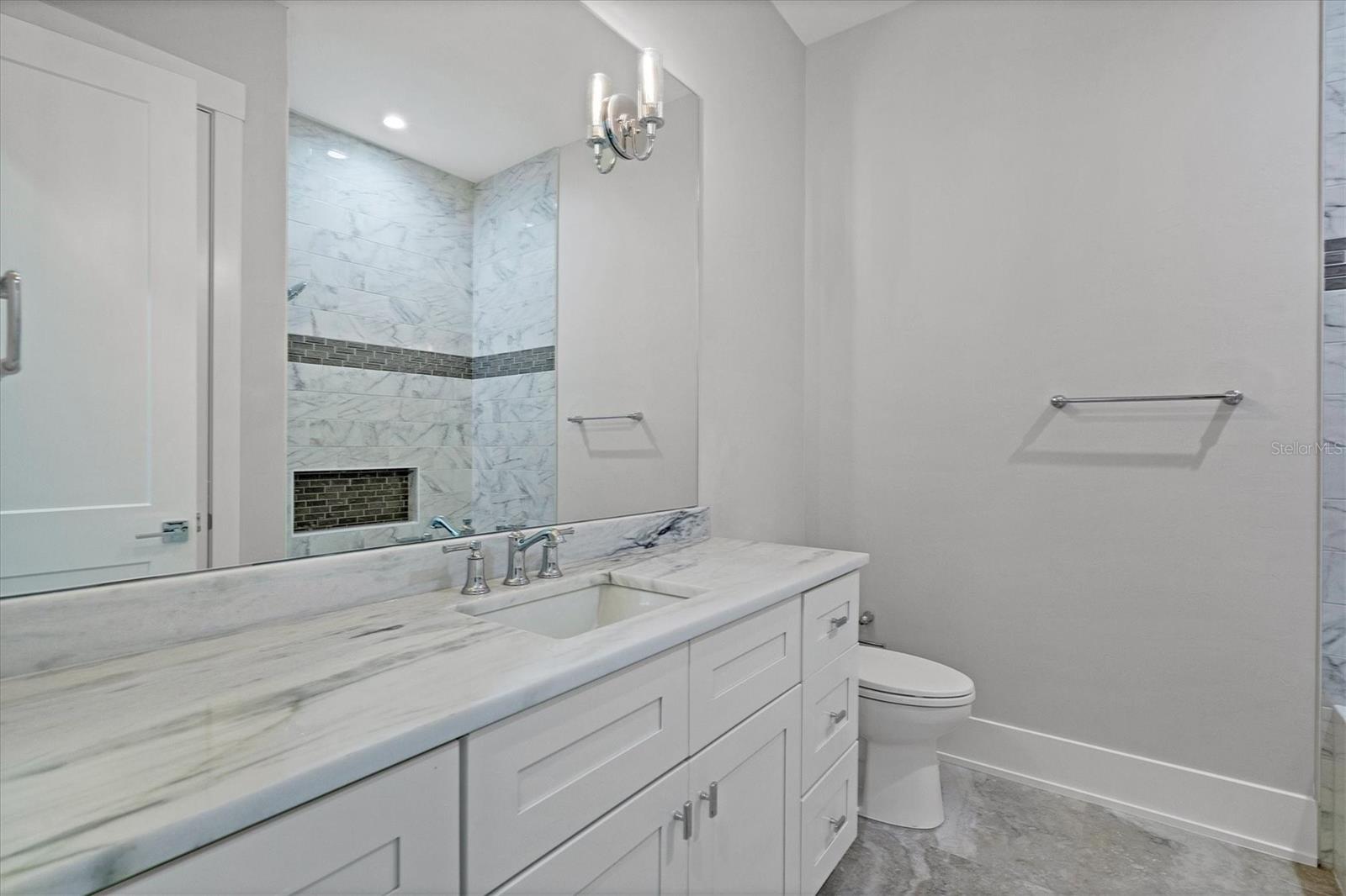 9844 EAGLE PRESERVE DR