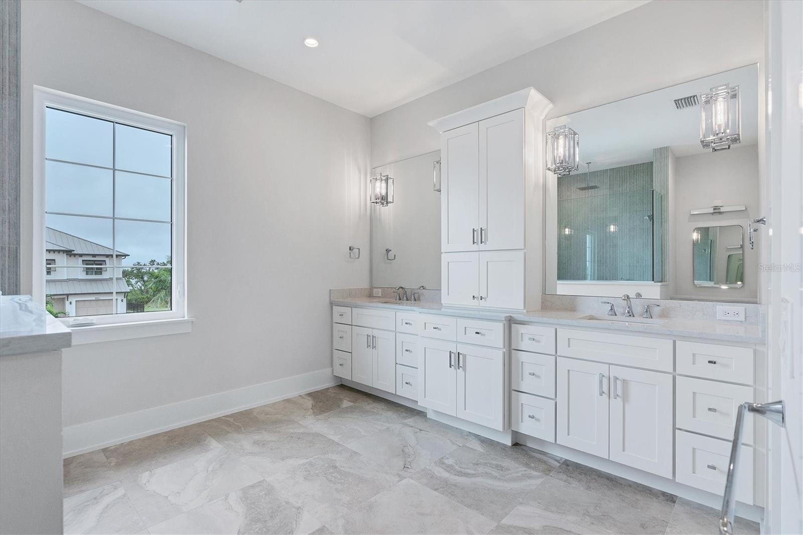 9844 EAGLE PRESERVE DR