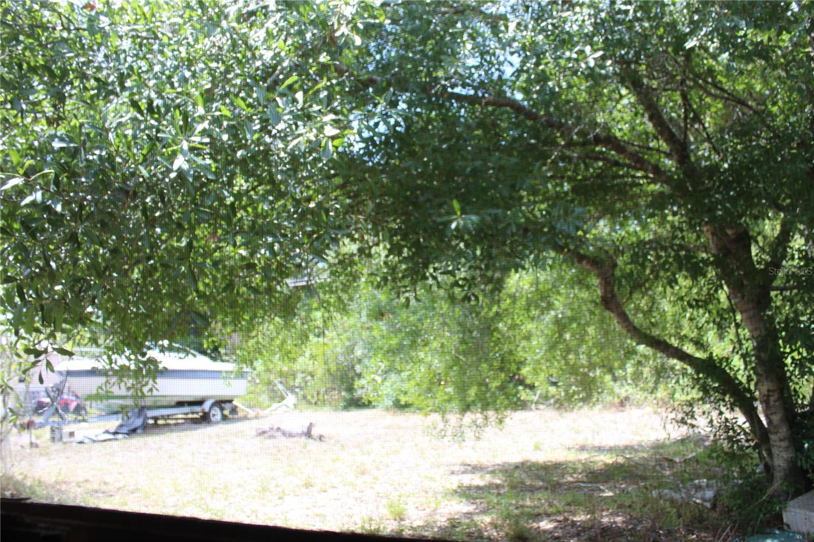 20270 PEACHLAND BLVD