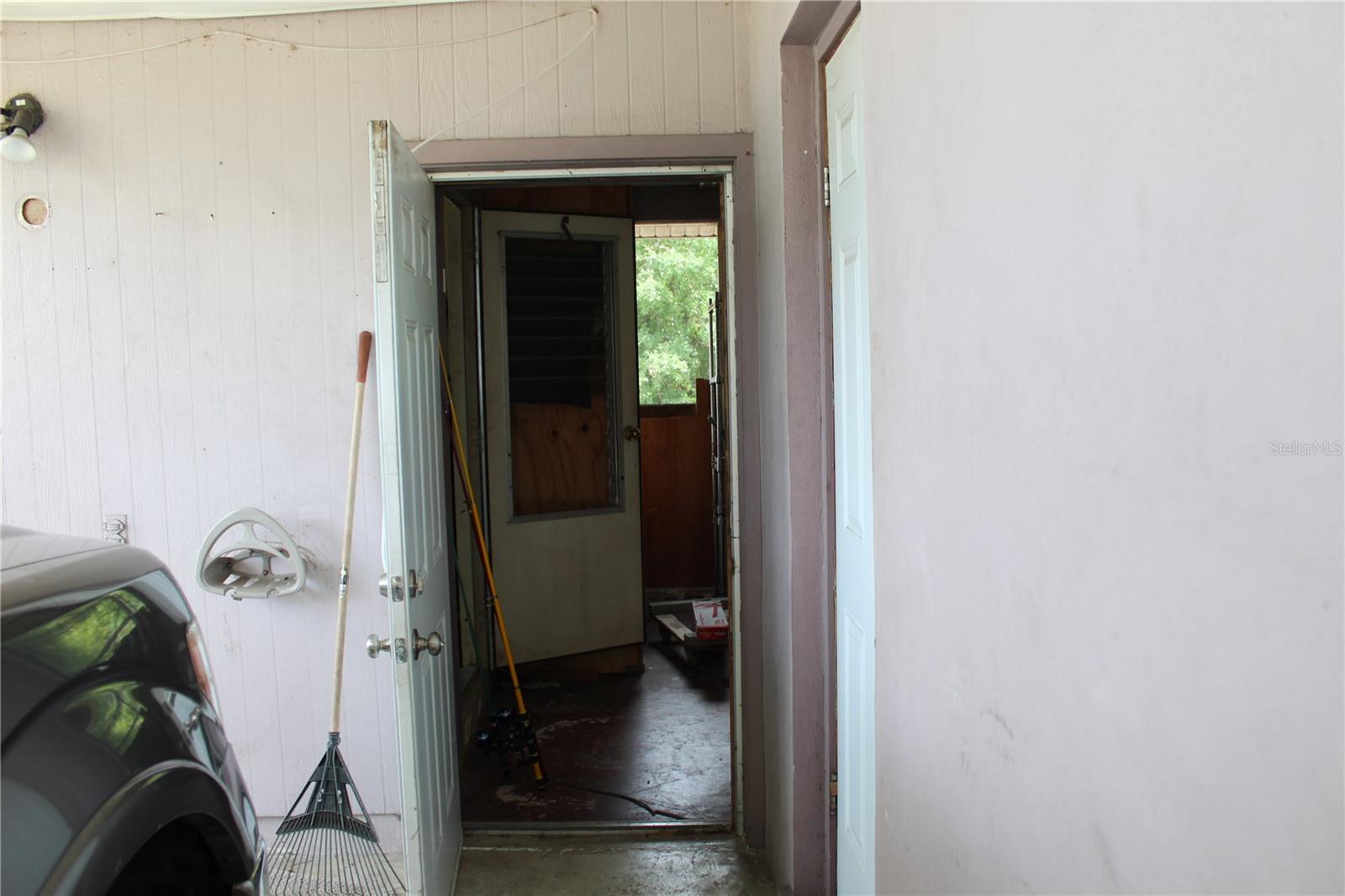 20270 PEACHLAND BLVD