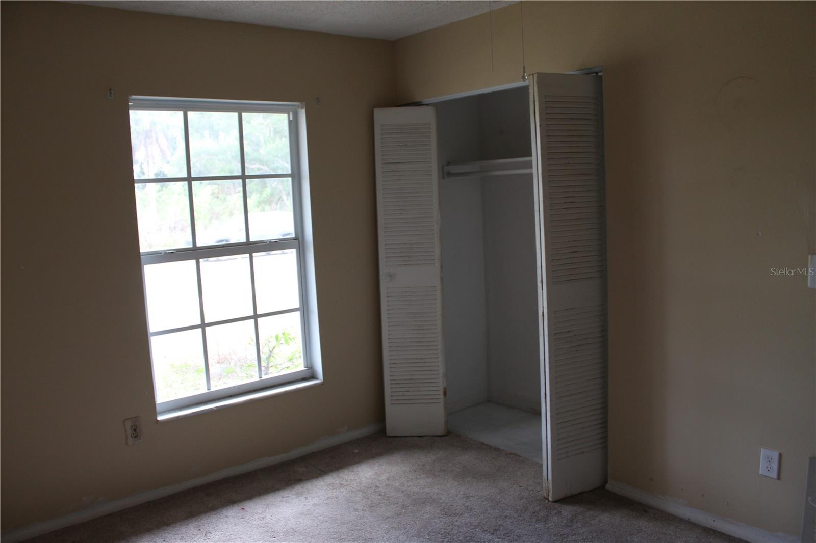 20270 PEACHLAND BLVD