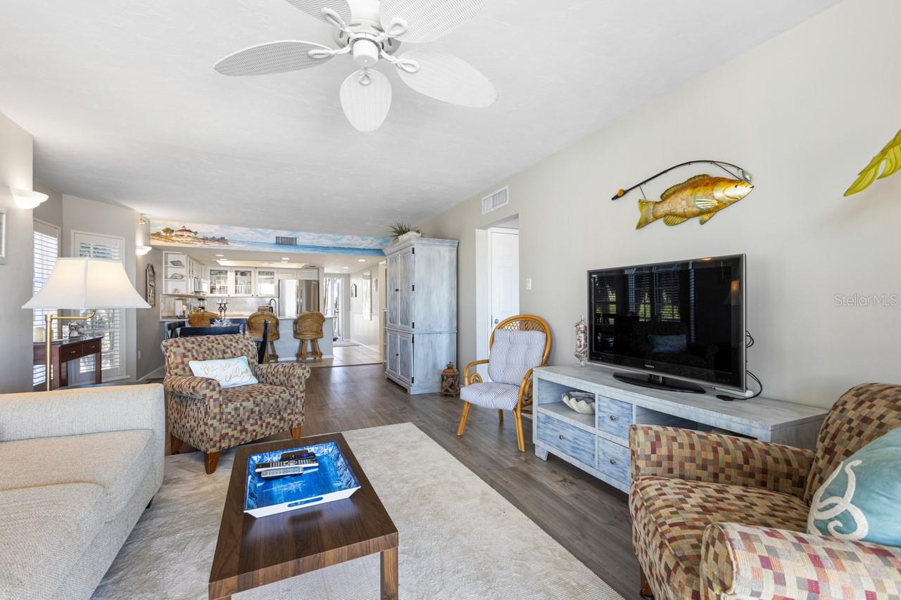 7478 PALM ISLAND DR #2611