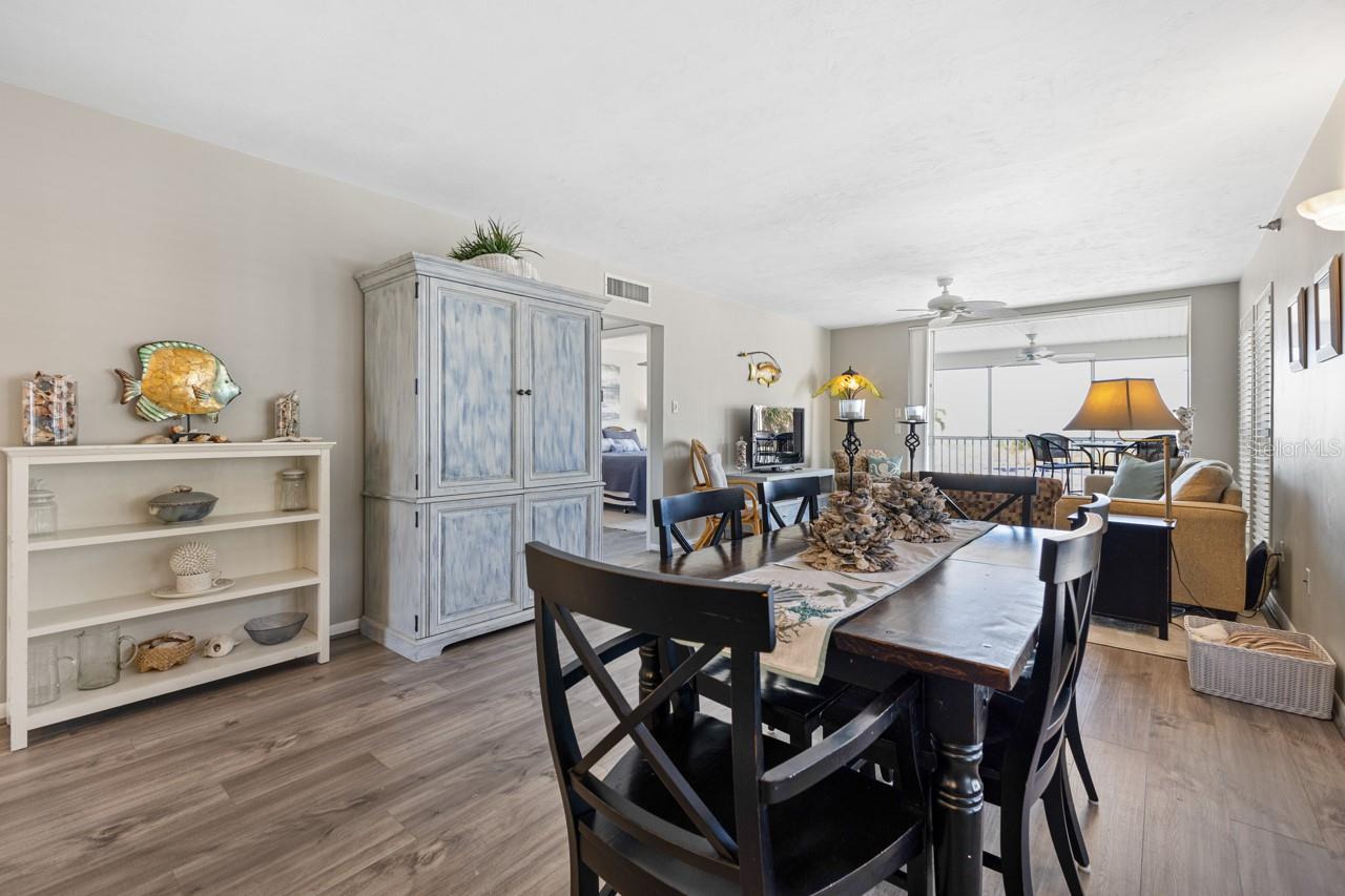 7478 PALM ISLAND DR #2611