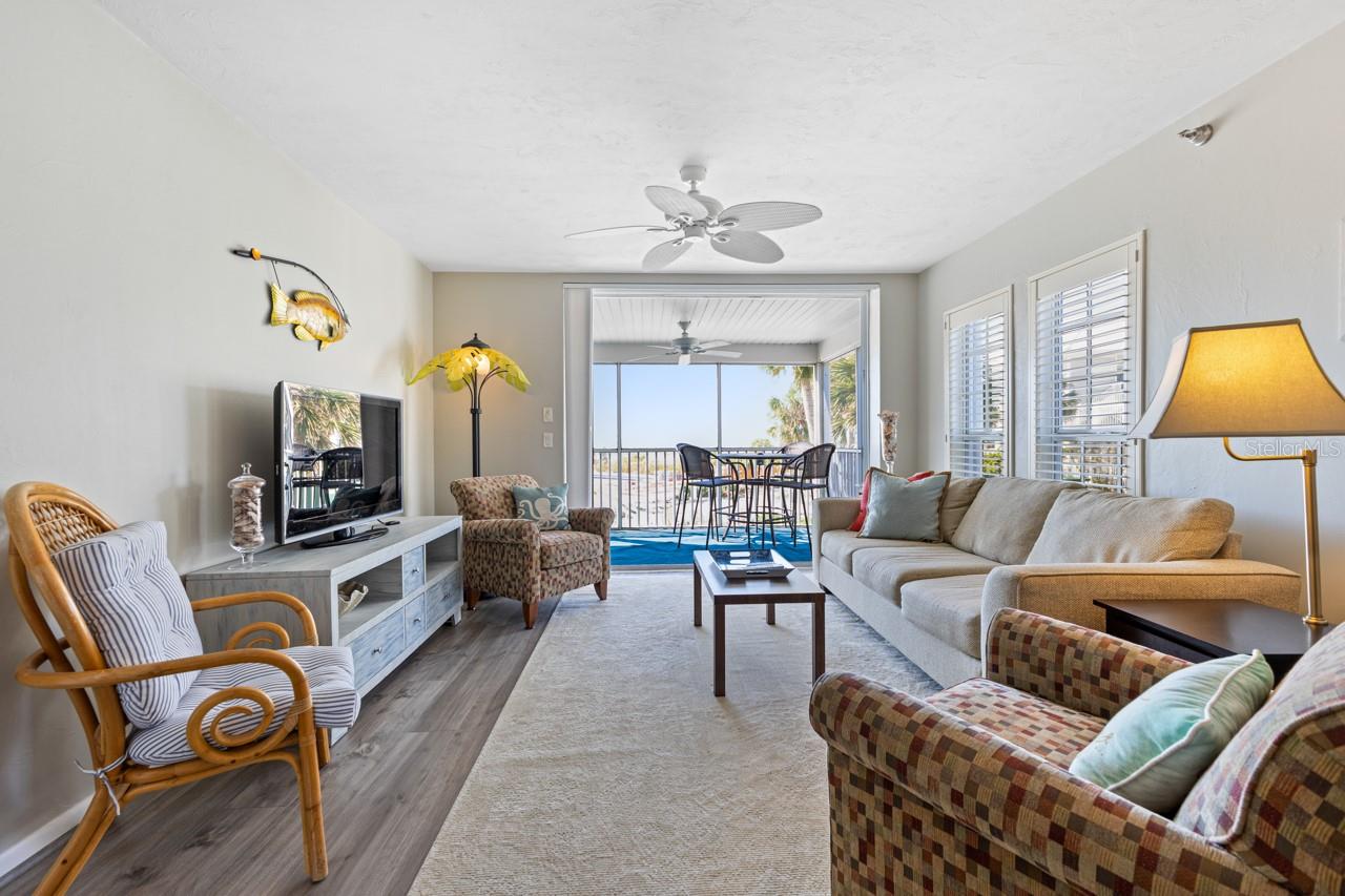 7478 PALM ISLAND DR #2611