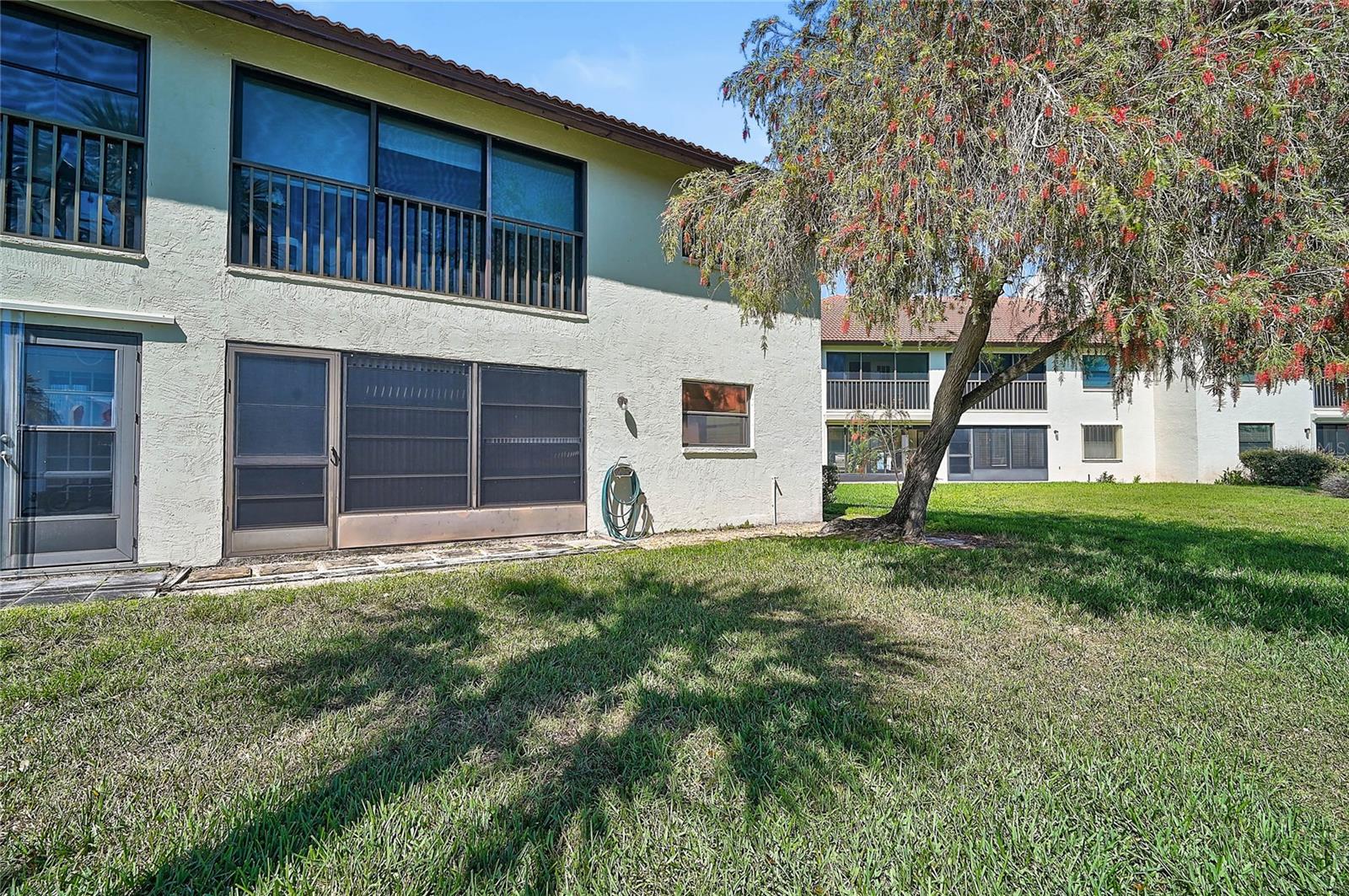 503 PINE HOLLOW CIR #503