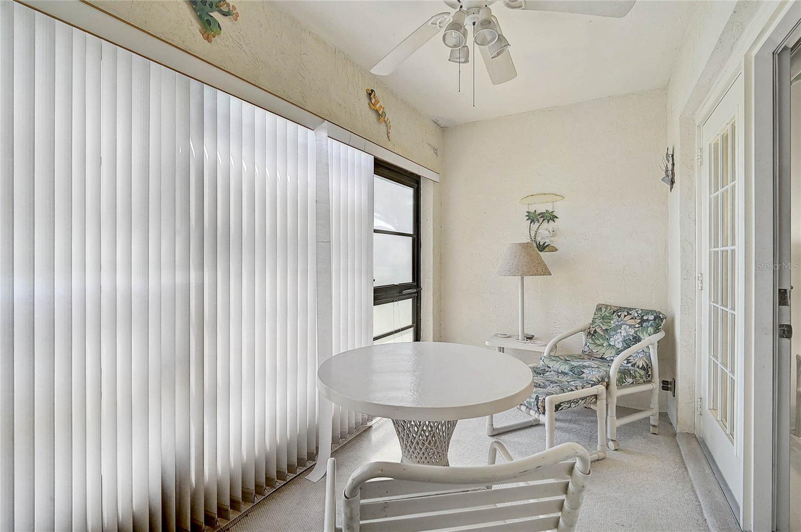 503 PINE HOLLOW CIR #503