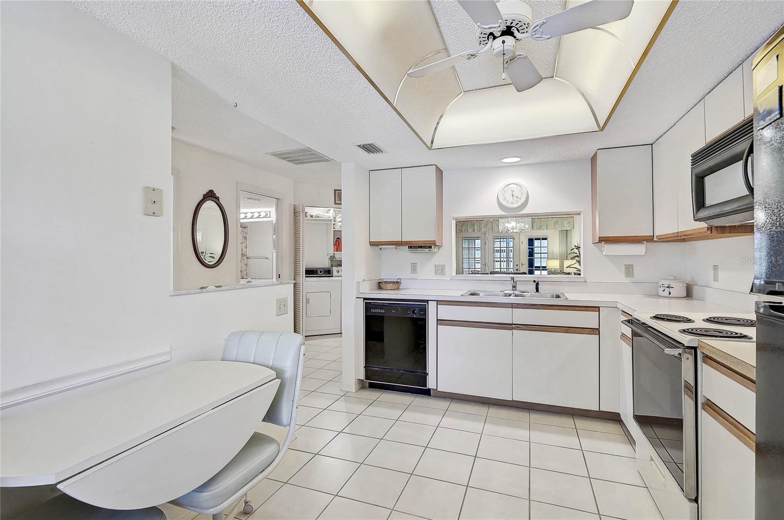 503 PINE HOLLOW CIR #503