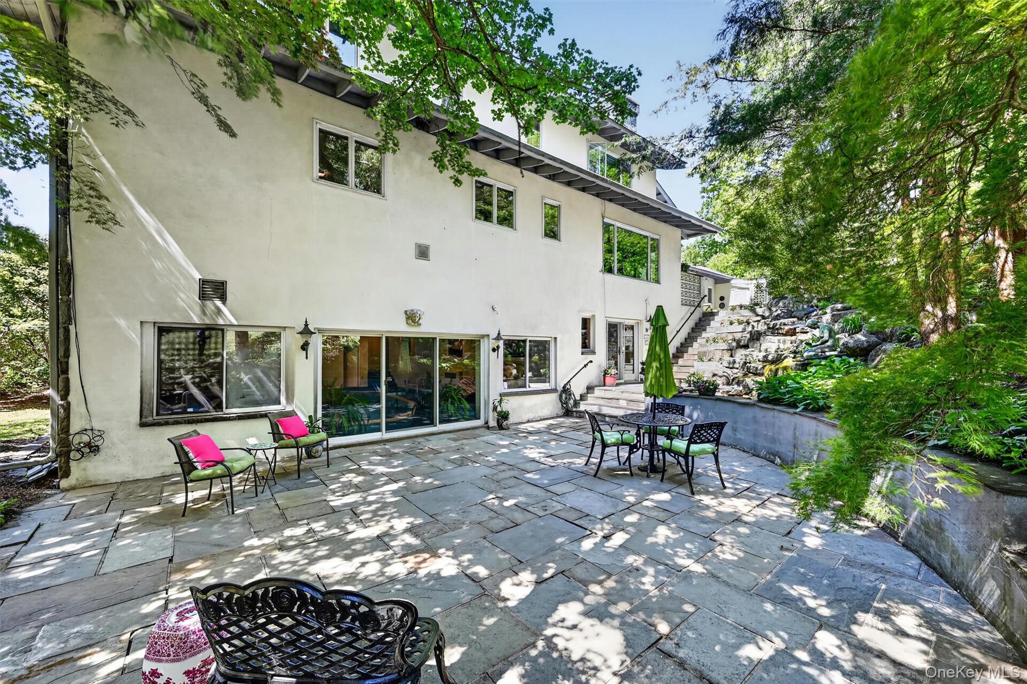 20 Moriah Lane