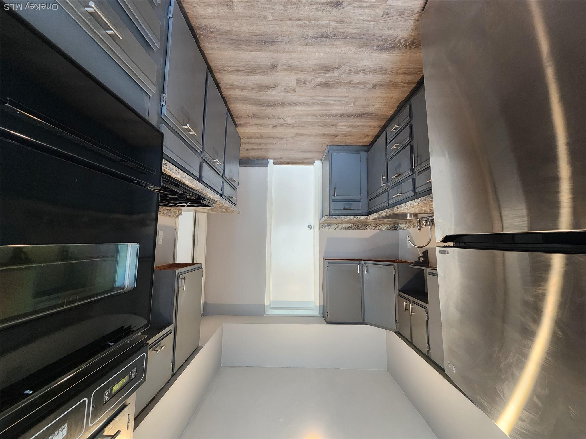 15 Lake Avenue Unit: B
