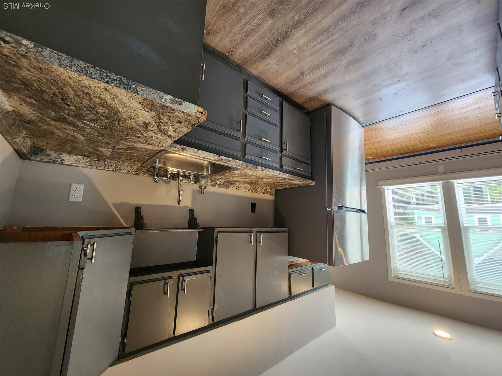 15 Lake Avenue Unit: B